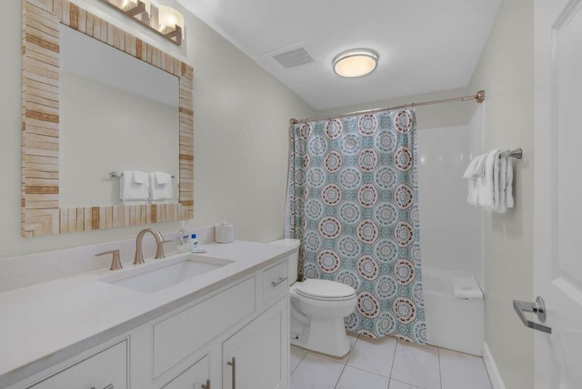 Holiday home Brightly Furnished Beachfront By Brightwild Panama City Beach