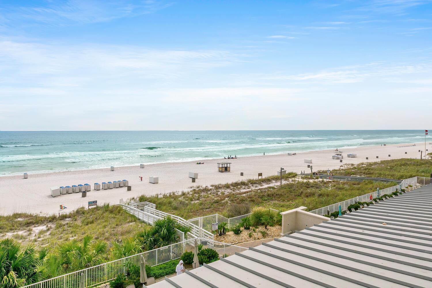 Twin Palms 402