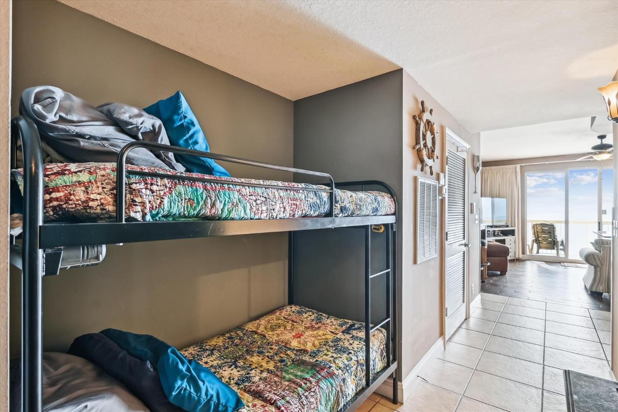 Apartment Calypso 1207 West *