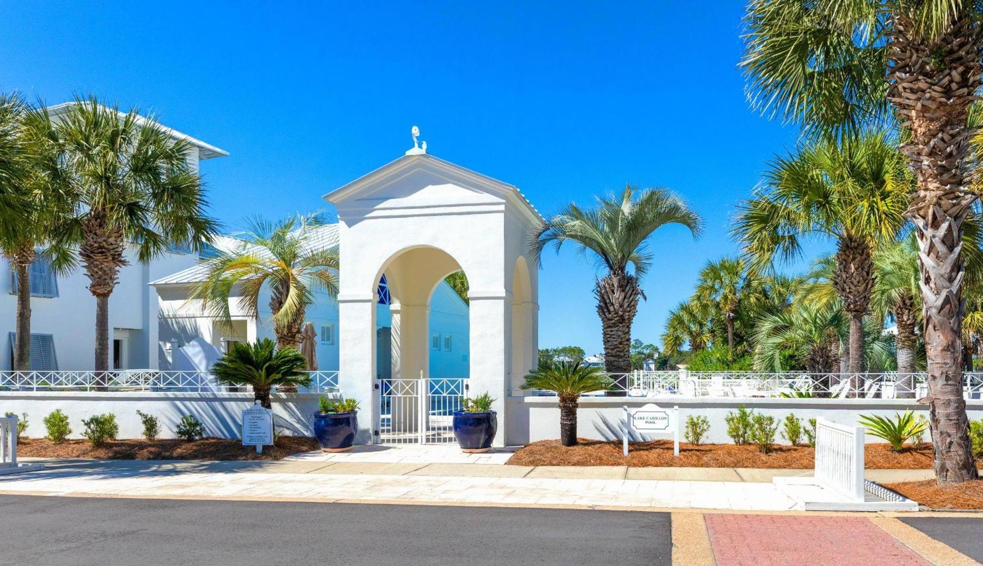 Holiday home Pinnacle Port A914