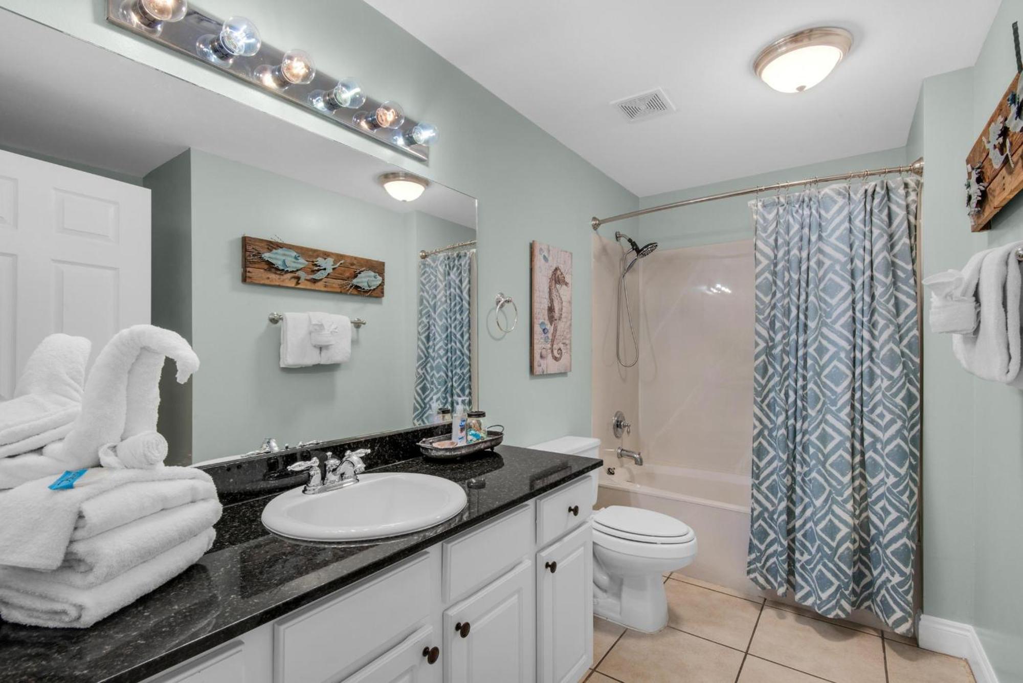Calypso 1-608 East Aparthotel Panama City Beach