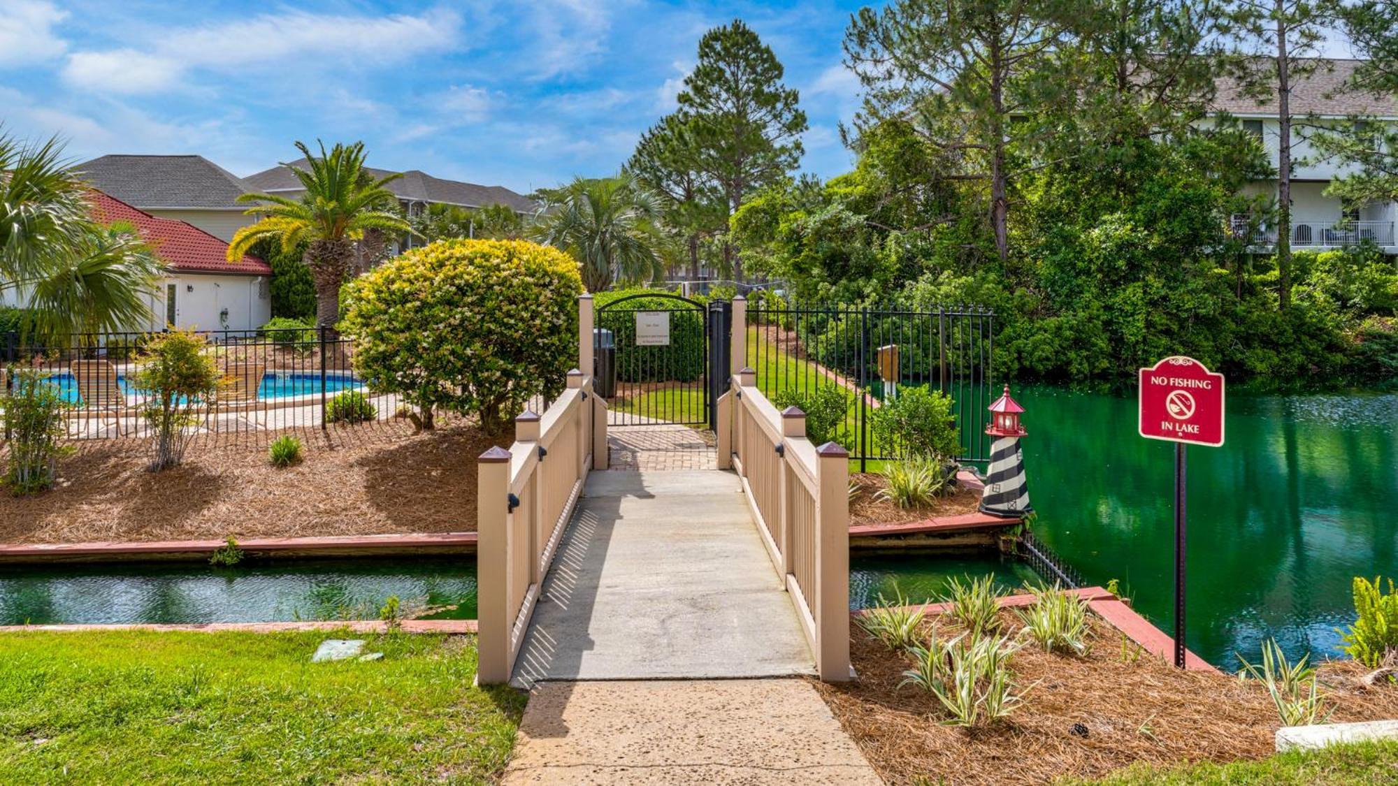 The At St Thomas 1210b - Perfect Affordable Getaway * Panama City Beach