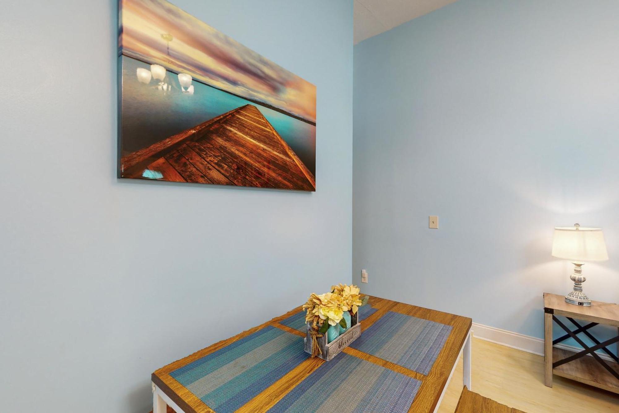 Holiday home Sunshine Escape A *