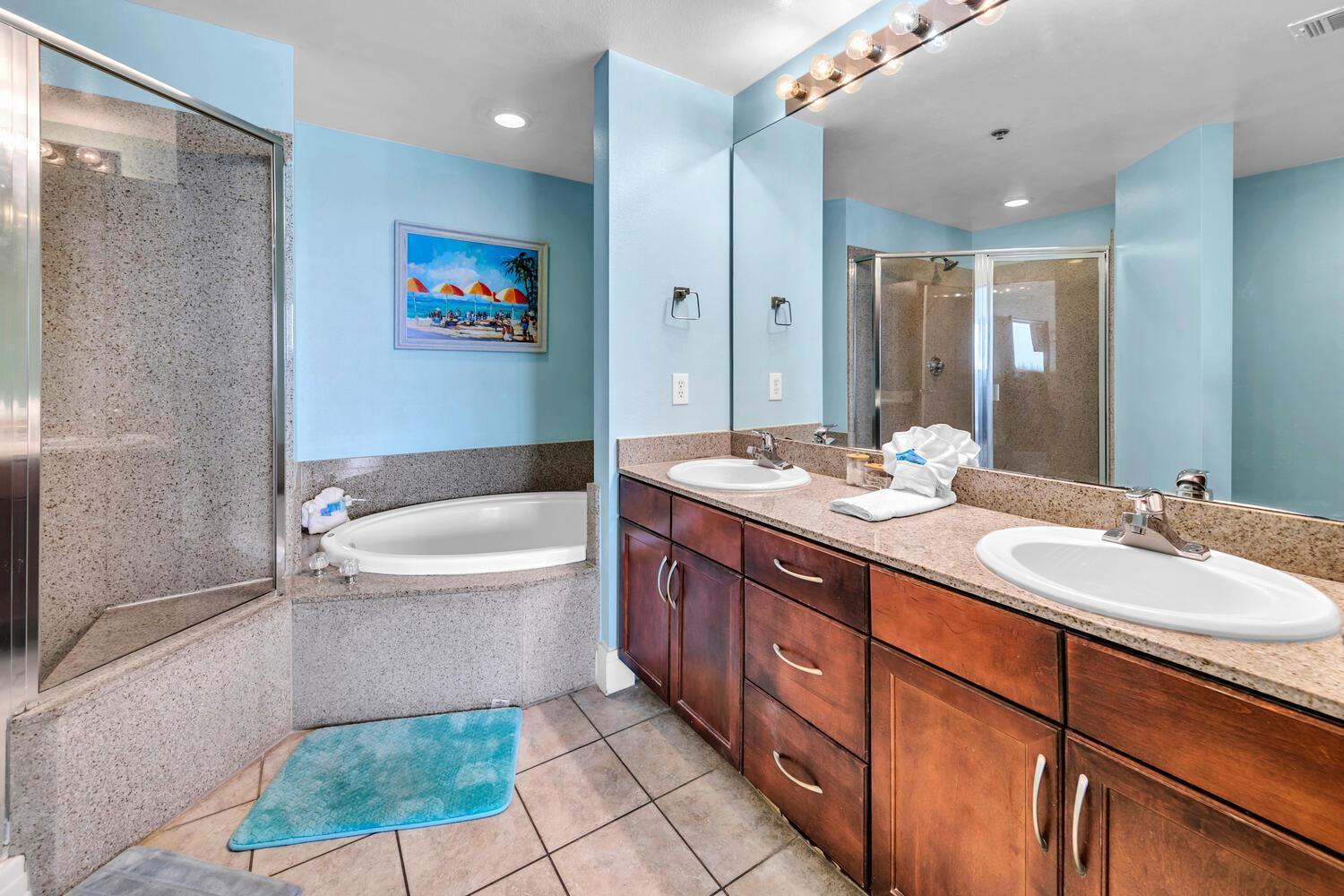 Laketown Wharf 1326