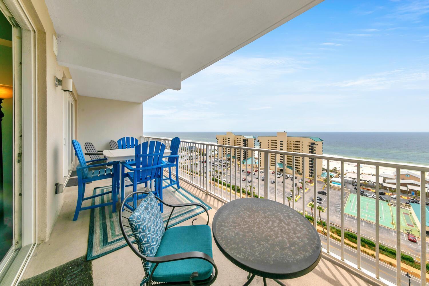 Apartment Laketown Wharf 1326