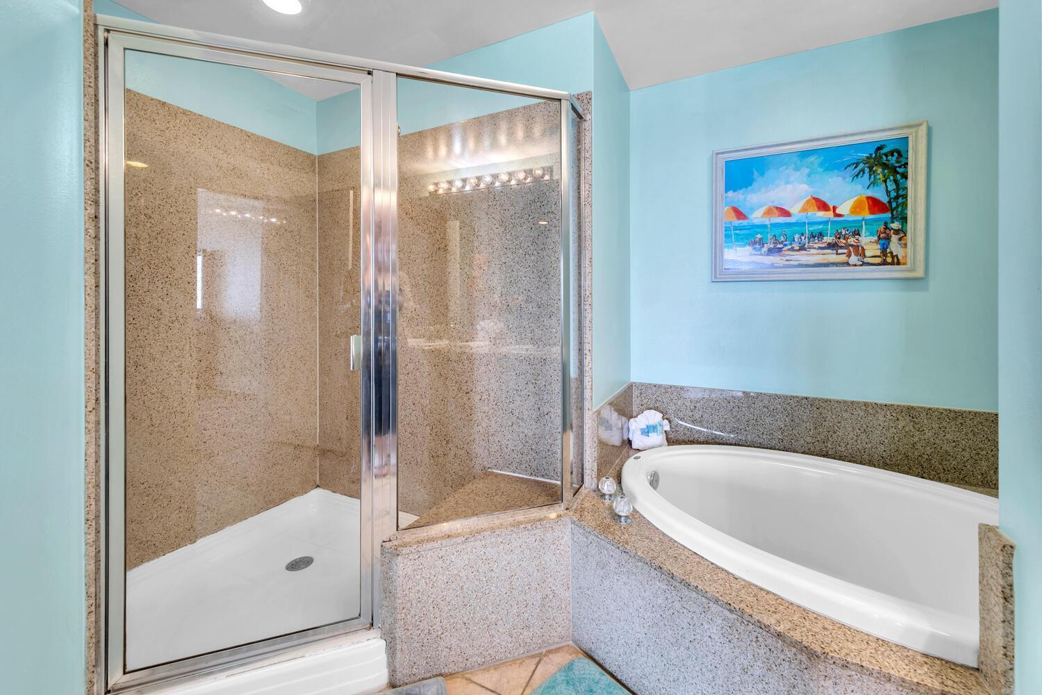 Laketown Wharf 1326 Apartment *