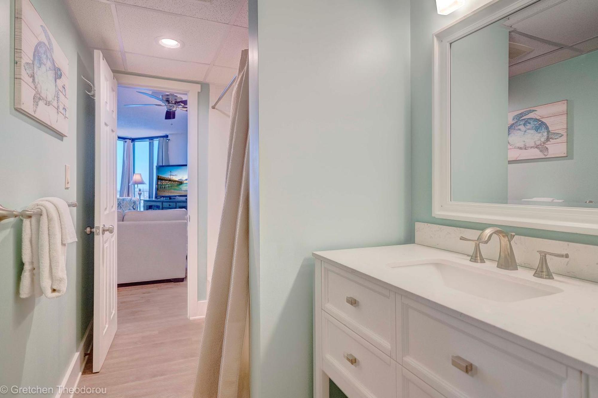Sunbird Ground Floor Gem With Ocean Views! Free Chairs And Umbrella! By Dolce Getaways Pcb Apartment *