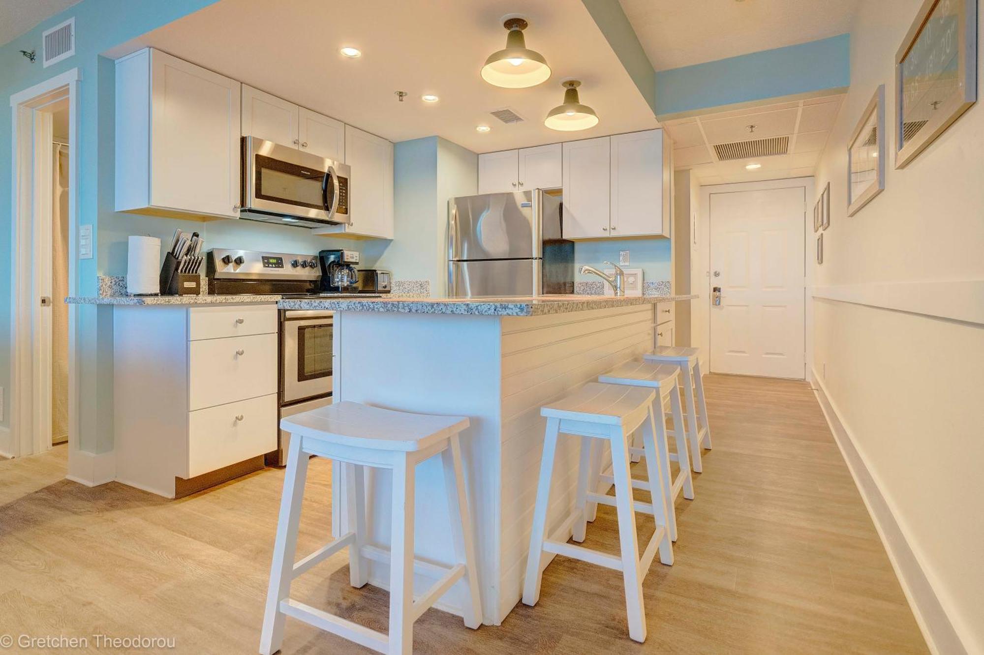 Apartment Sunbird Ground Floor Gem With Ocean Views! Free Chairs And Umbrella! By Dolce Getaways Pcb *