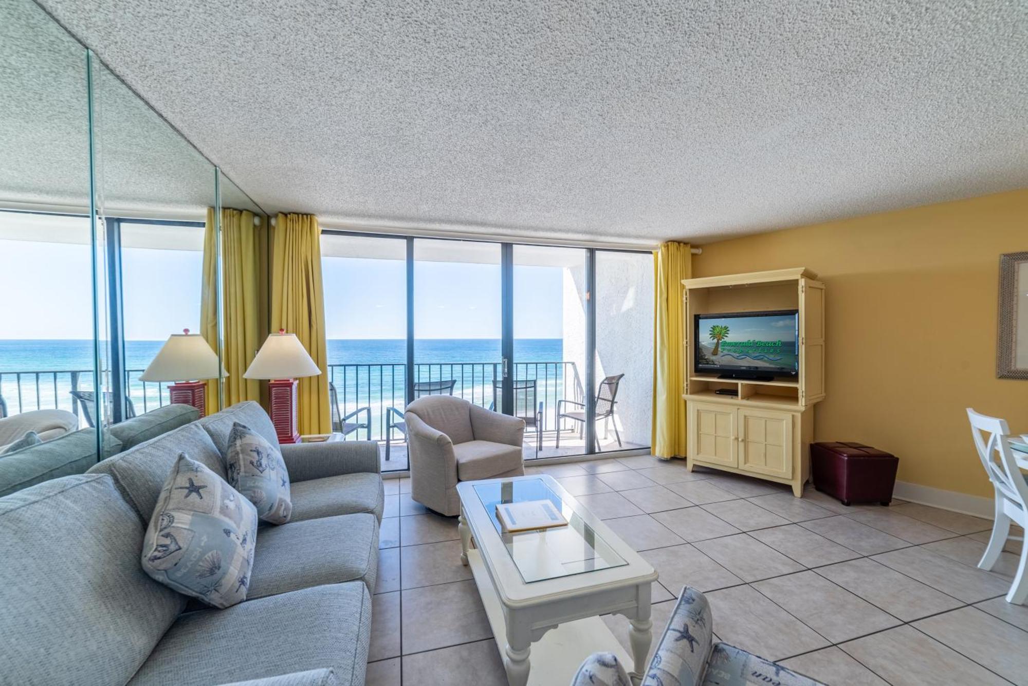 Edgewater 3-0905 'gone Coastal' Holiday home
