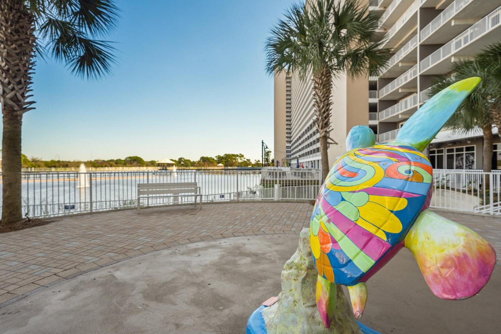 Apartment Laketown Wharf 1433 *