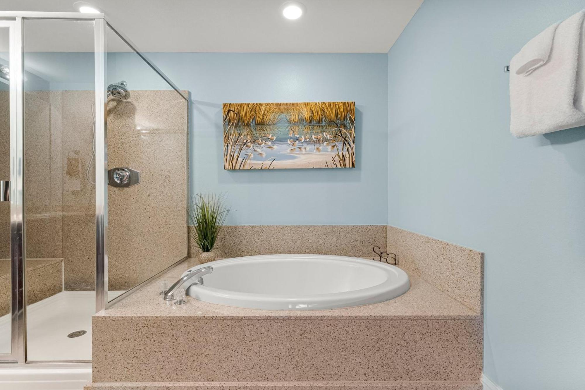 Apartment Laketown Wharf 1433 *