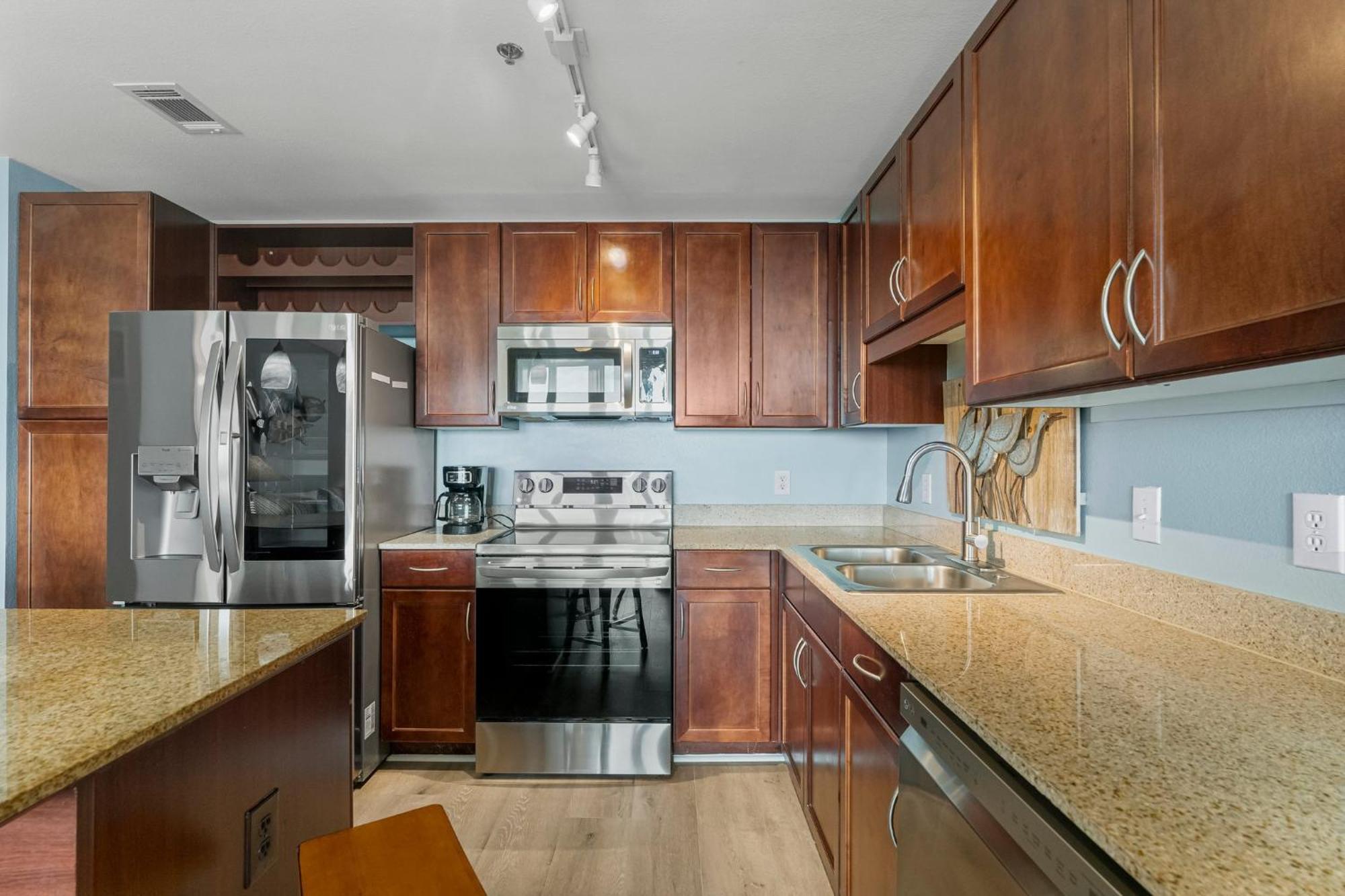 Apartment Laketown Wharf 1433