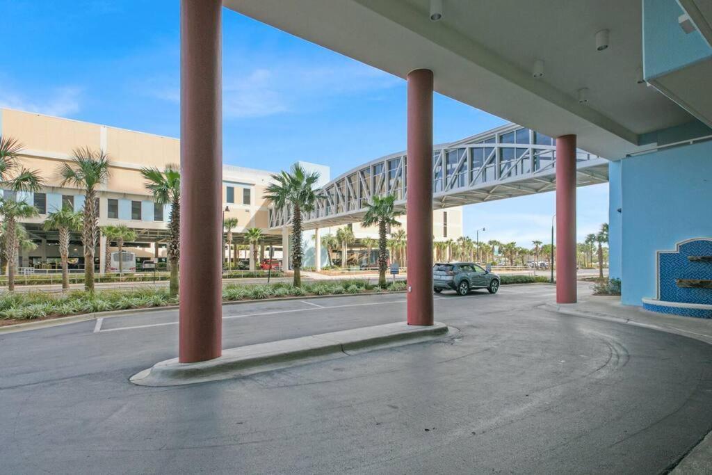 Beachfront #709 At Majestic Panama City Beach