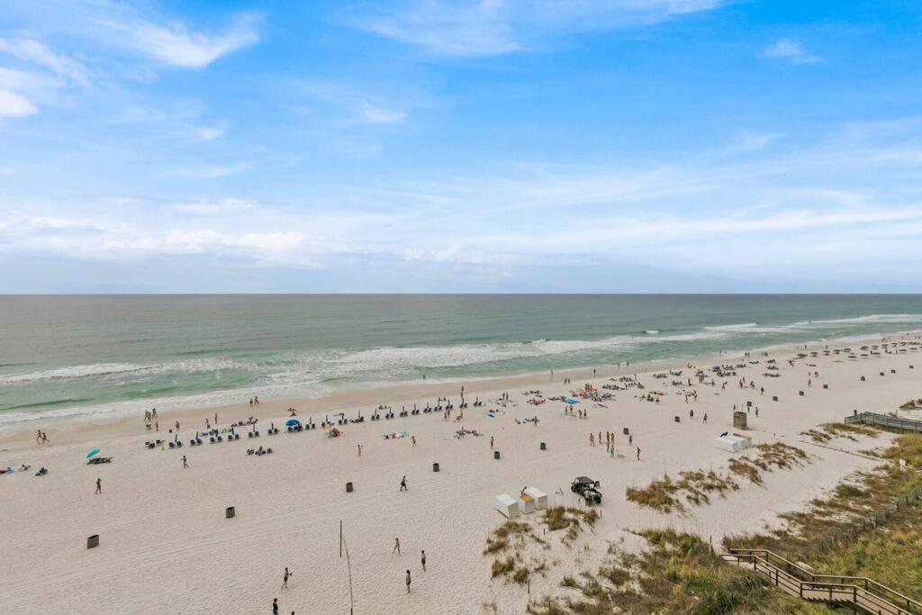 Apartment Beachfront #709 At Majestic *