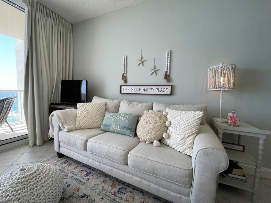 Beachfront #709 At Majestic Apartment