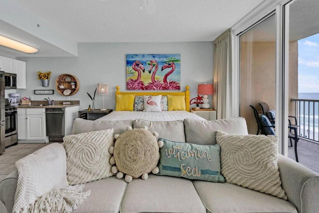 Apartment Beachfront #709 At Majestic *