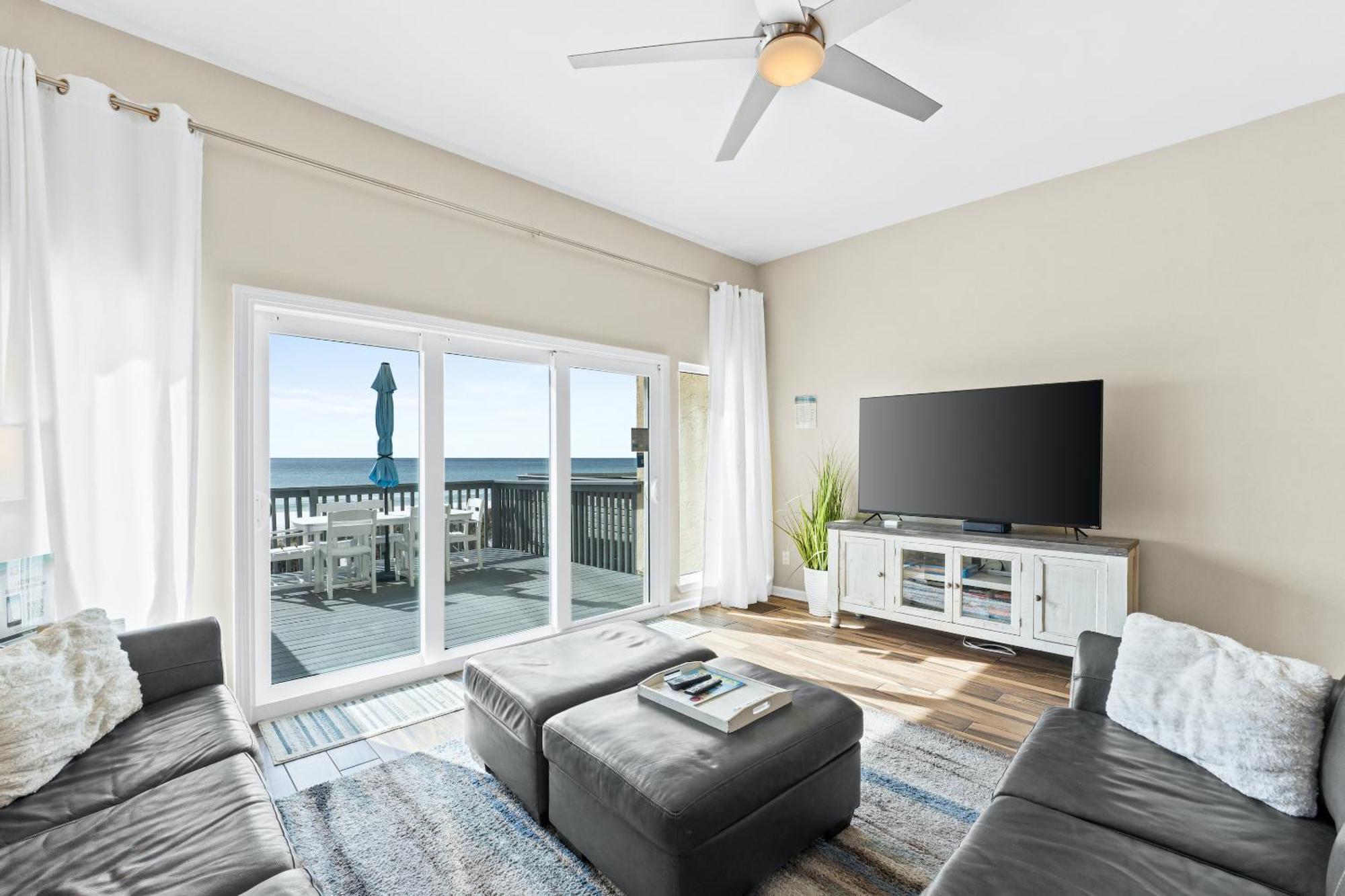 Beachside West Townhome Apartment