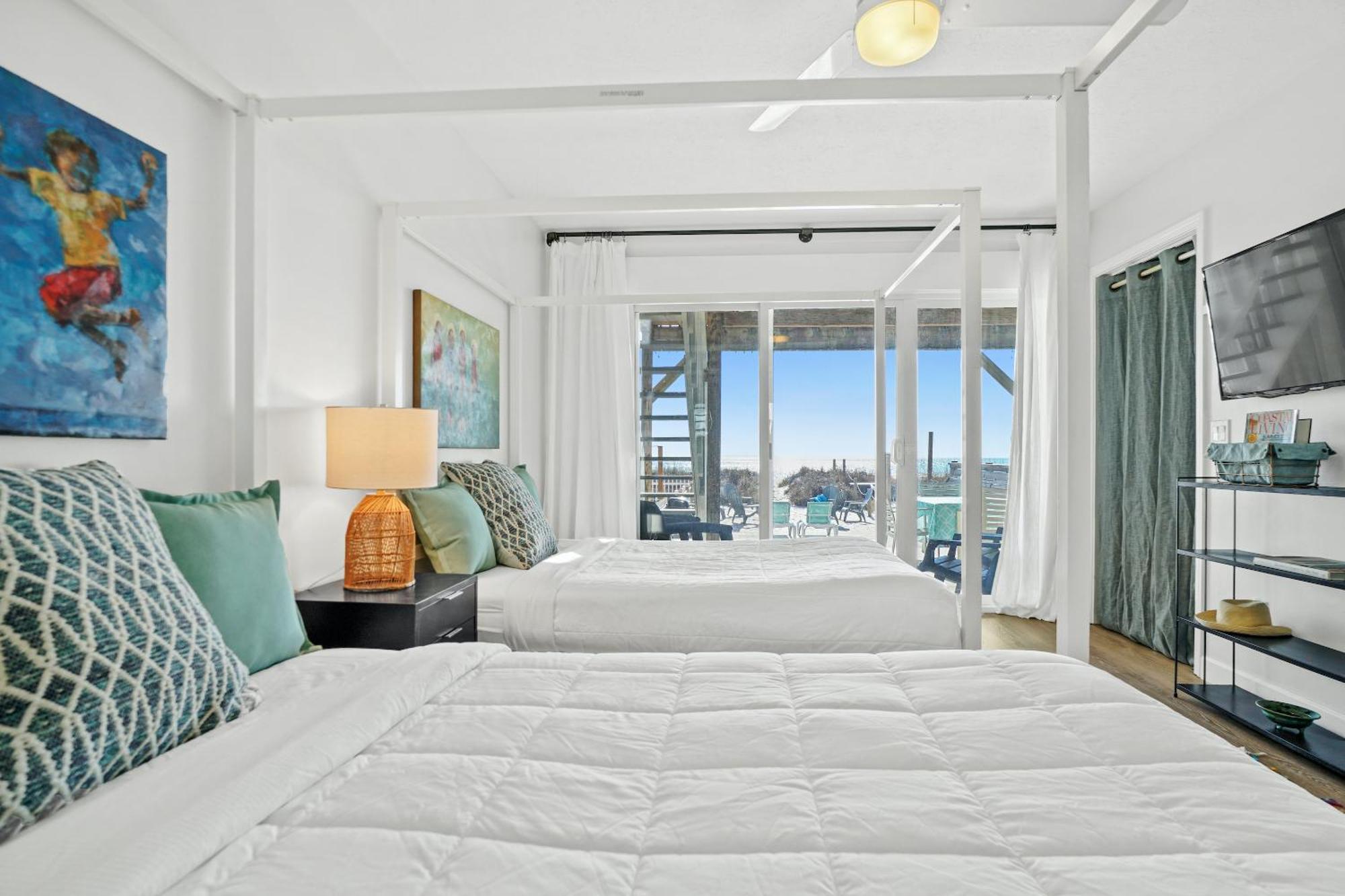 Beachside West Townhome Apartment