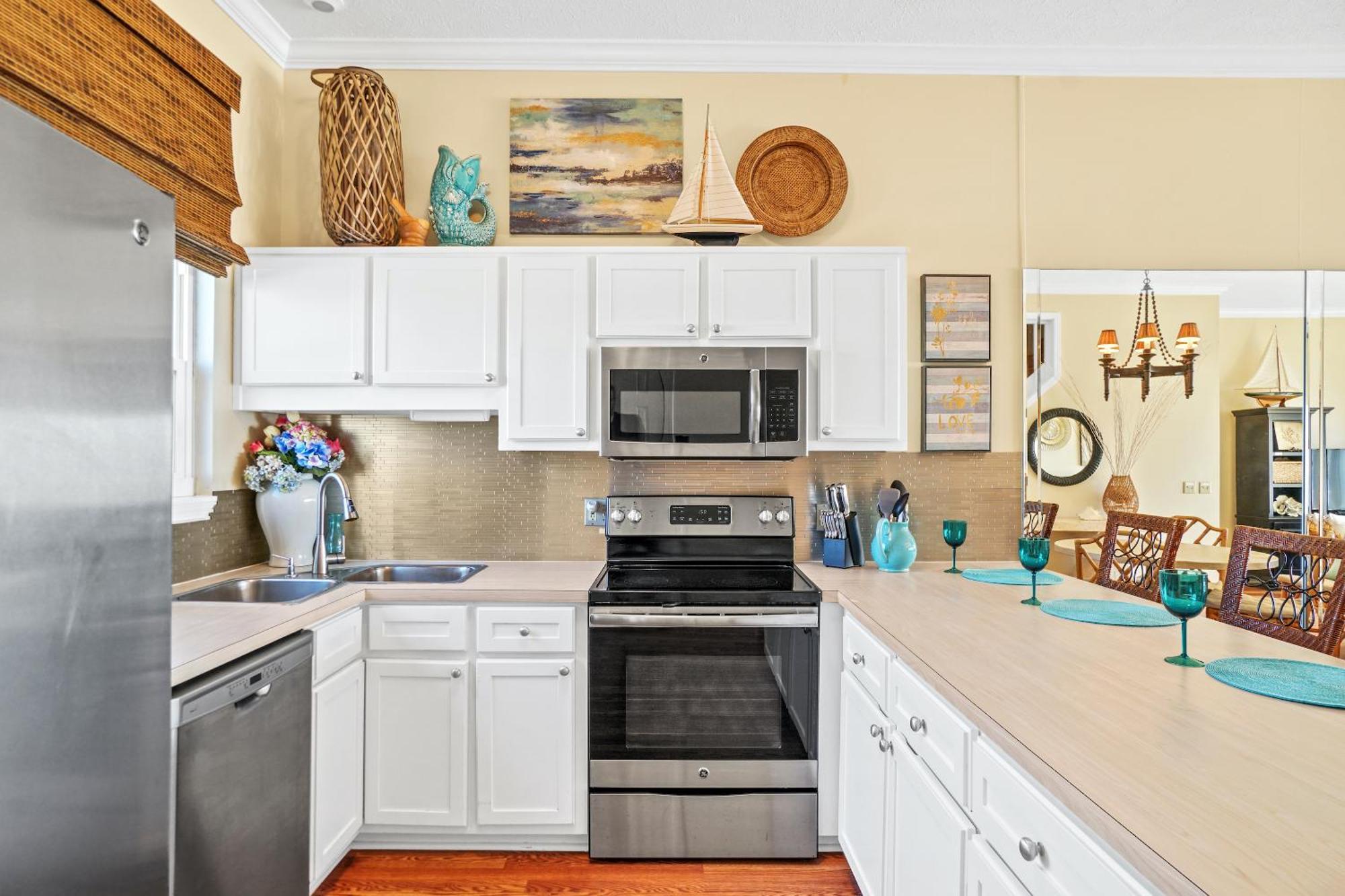 Beachside West Townhome Apartment