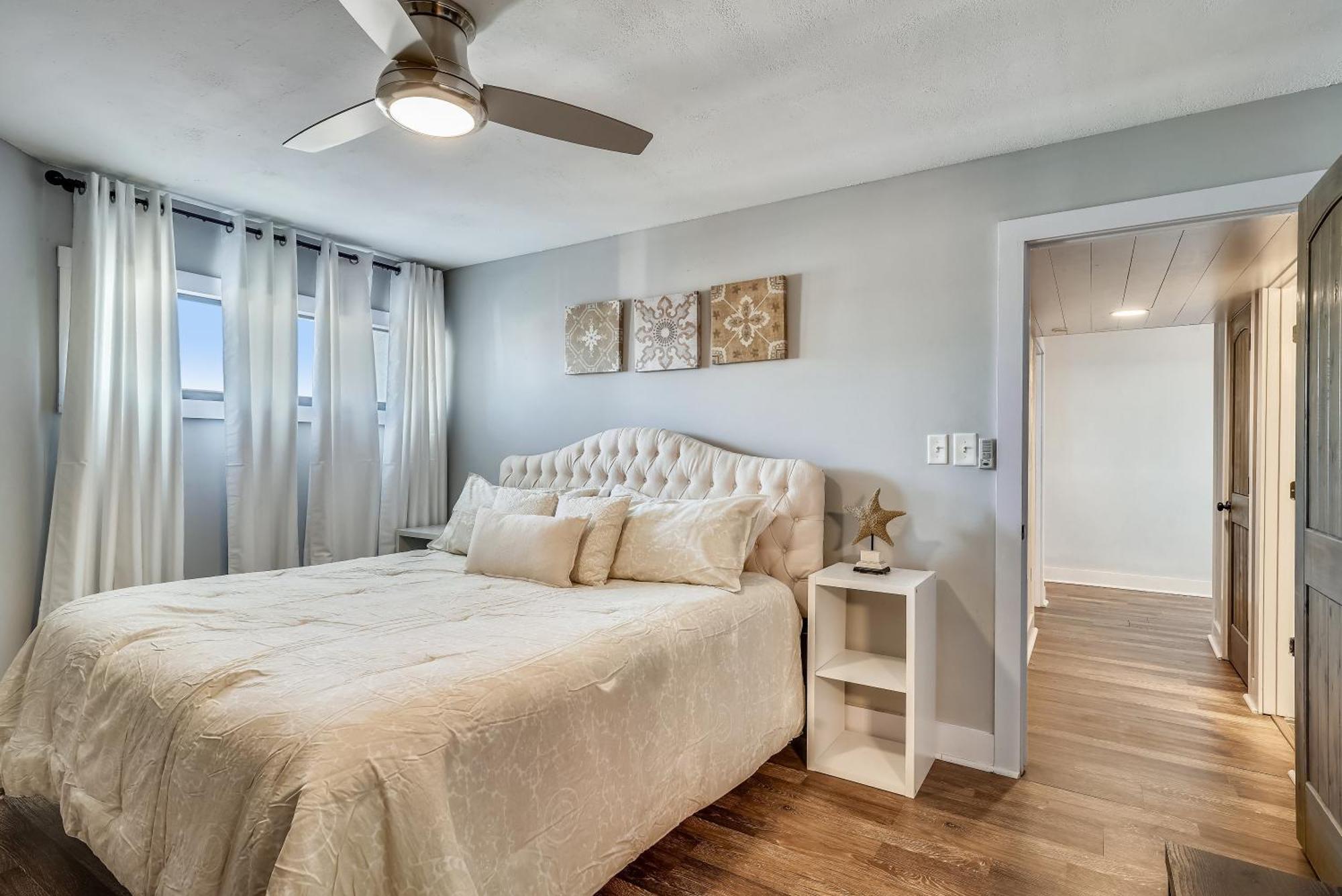 Holiday home Aquavista # 705-w By Book That