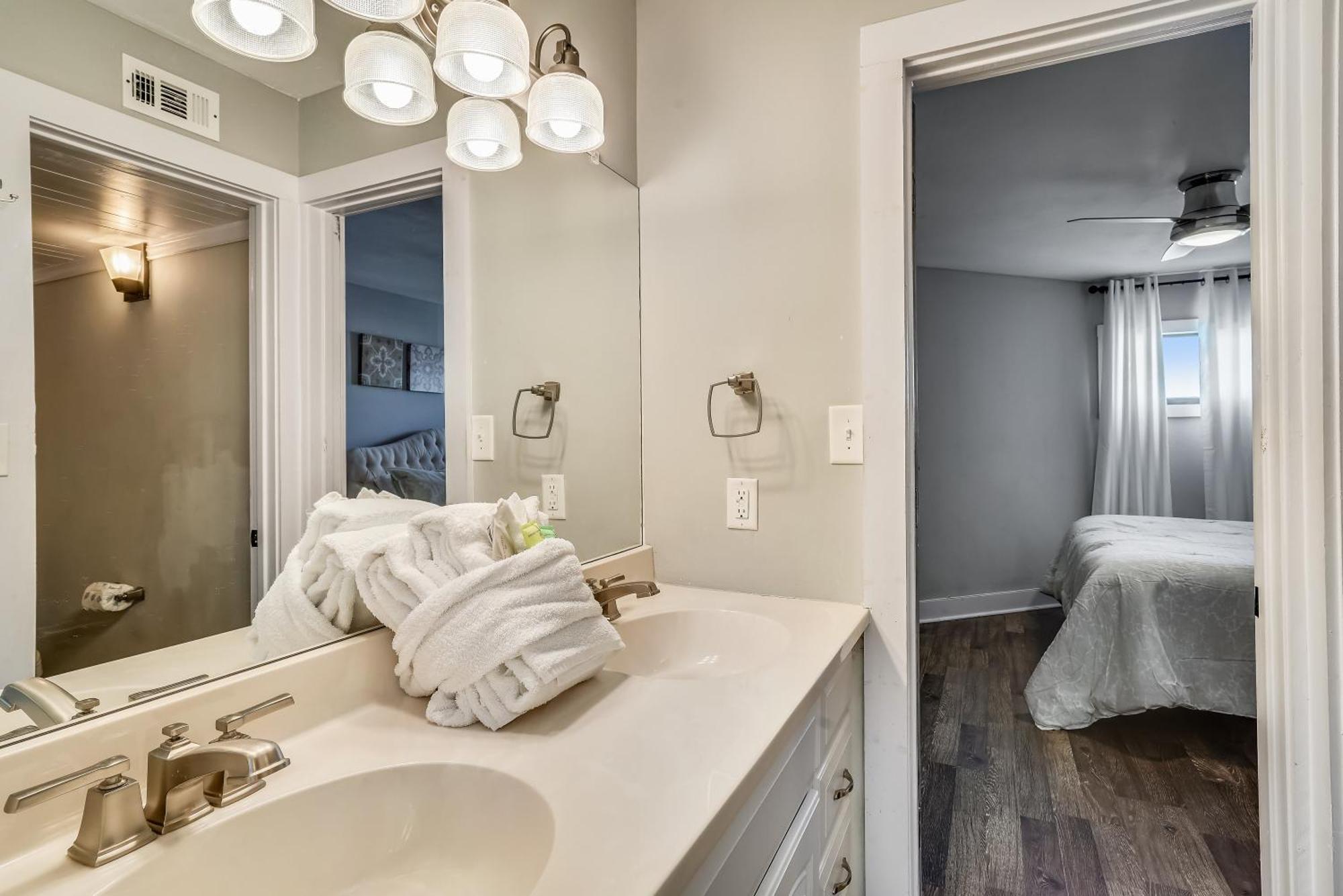 Aquavista # 705-w By Book That Holiday home Panama City Beach