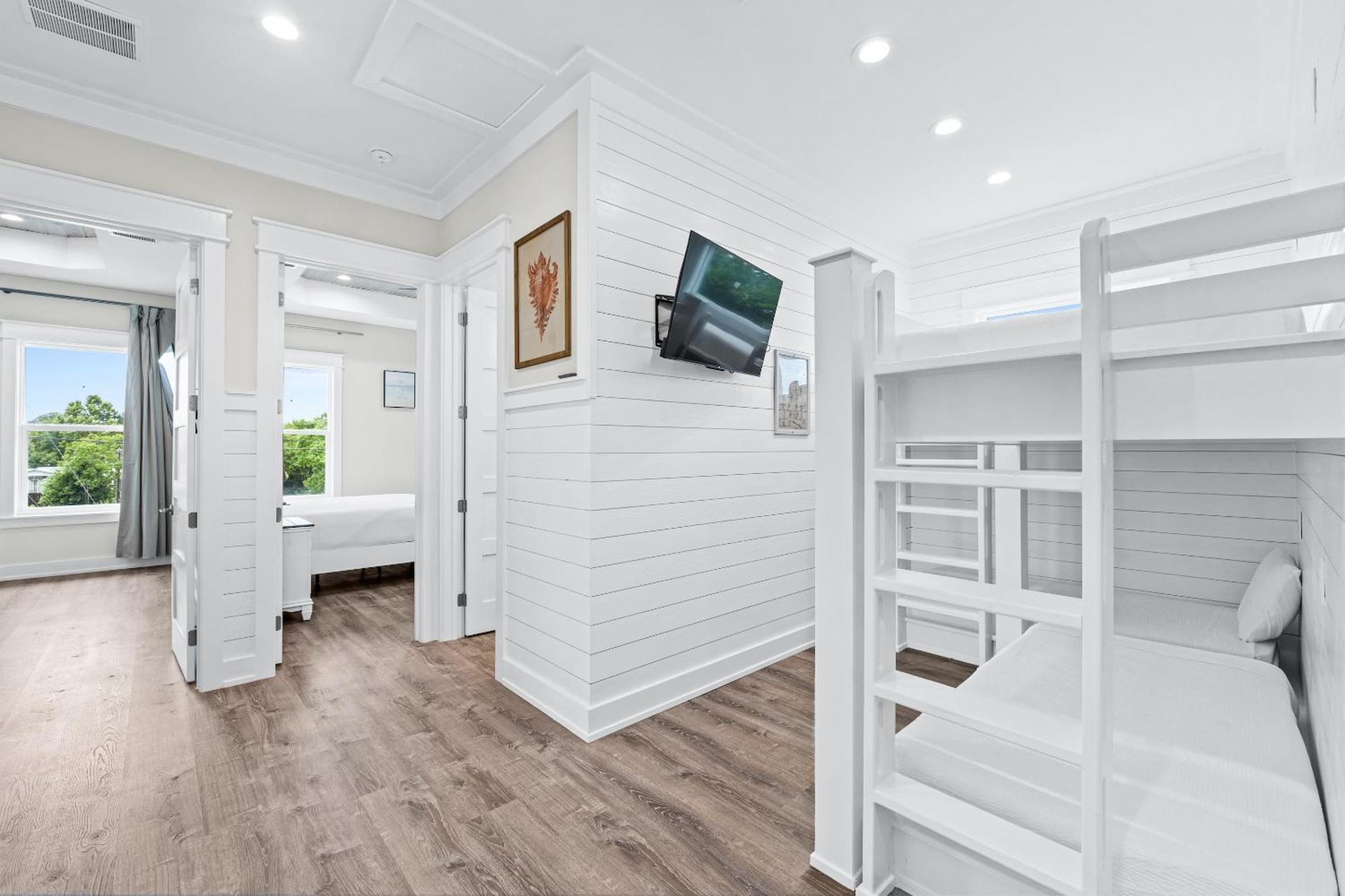 Pet Friendly House - Totally Beachin By Panhandle Getaways