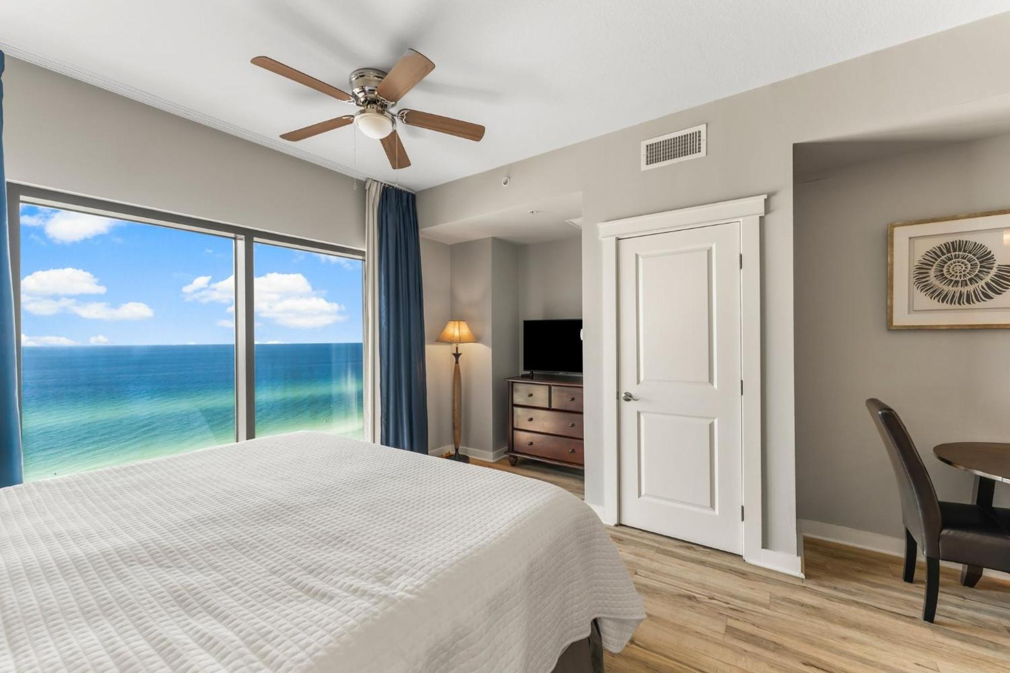 Origin Gulf View 2 Bedroom Apartment *