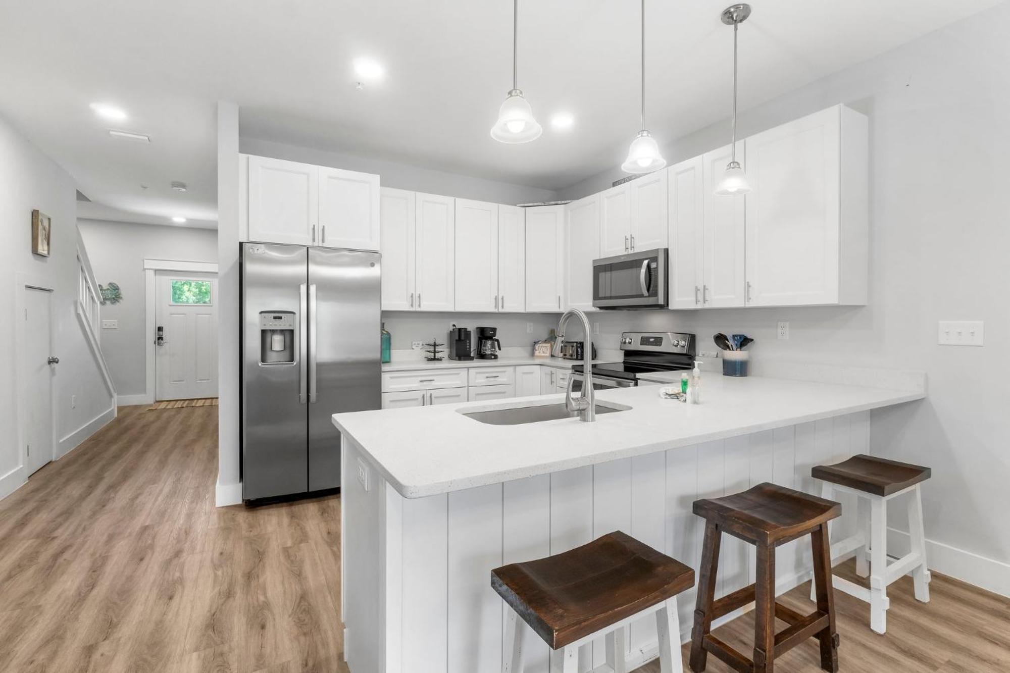 Modern Townhome Close To Beach, Restaurants, Entertainment! By Dolce Getaways Pcb * Panama City Beach