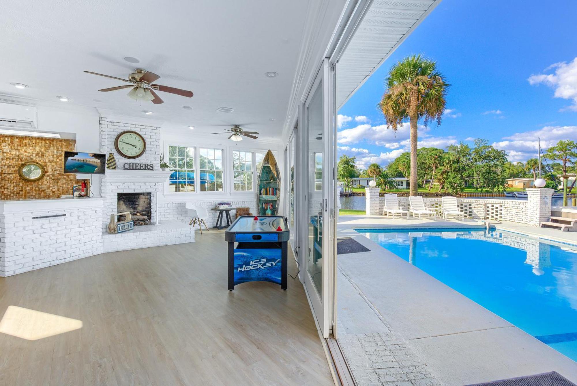 Bay Shore Holiday home