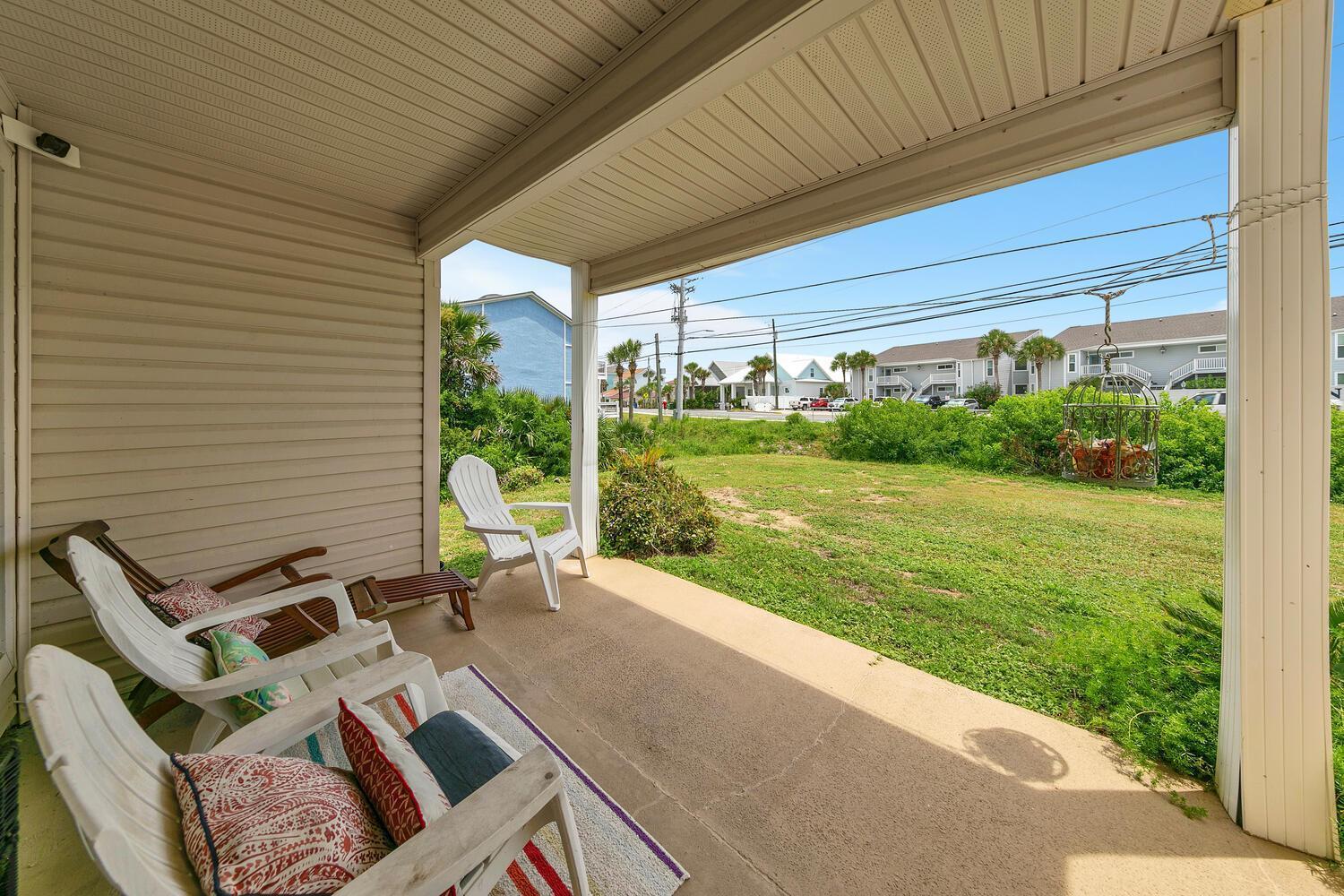 Laguna Breeze Holiday home *