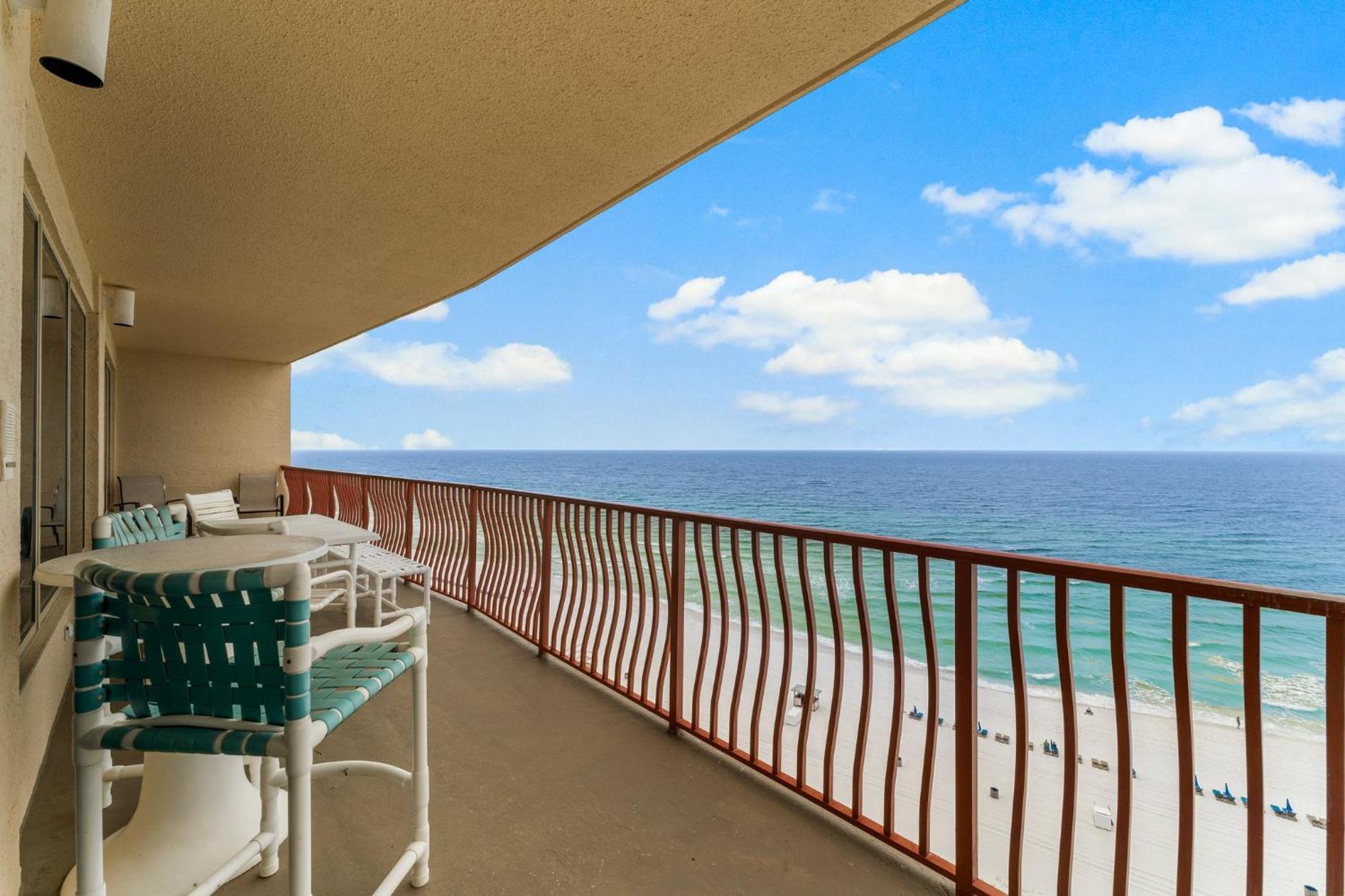 Holiday home Hidden Dunes 1204