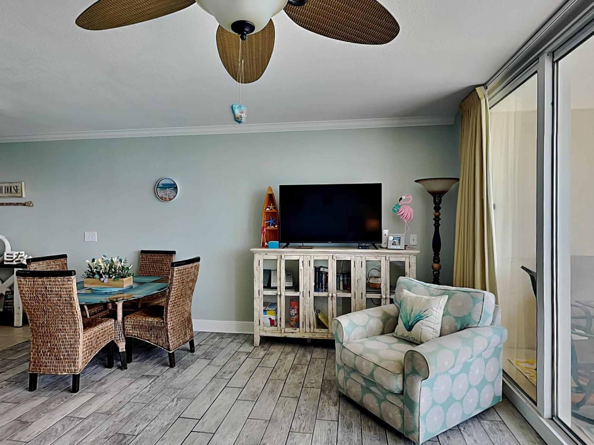 Emerald 1333 Apartment *