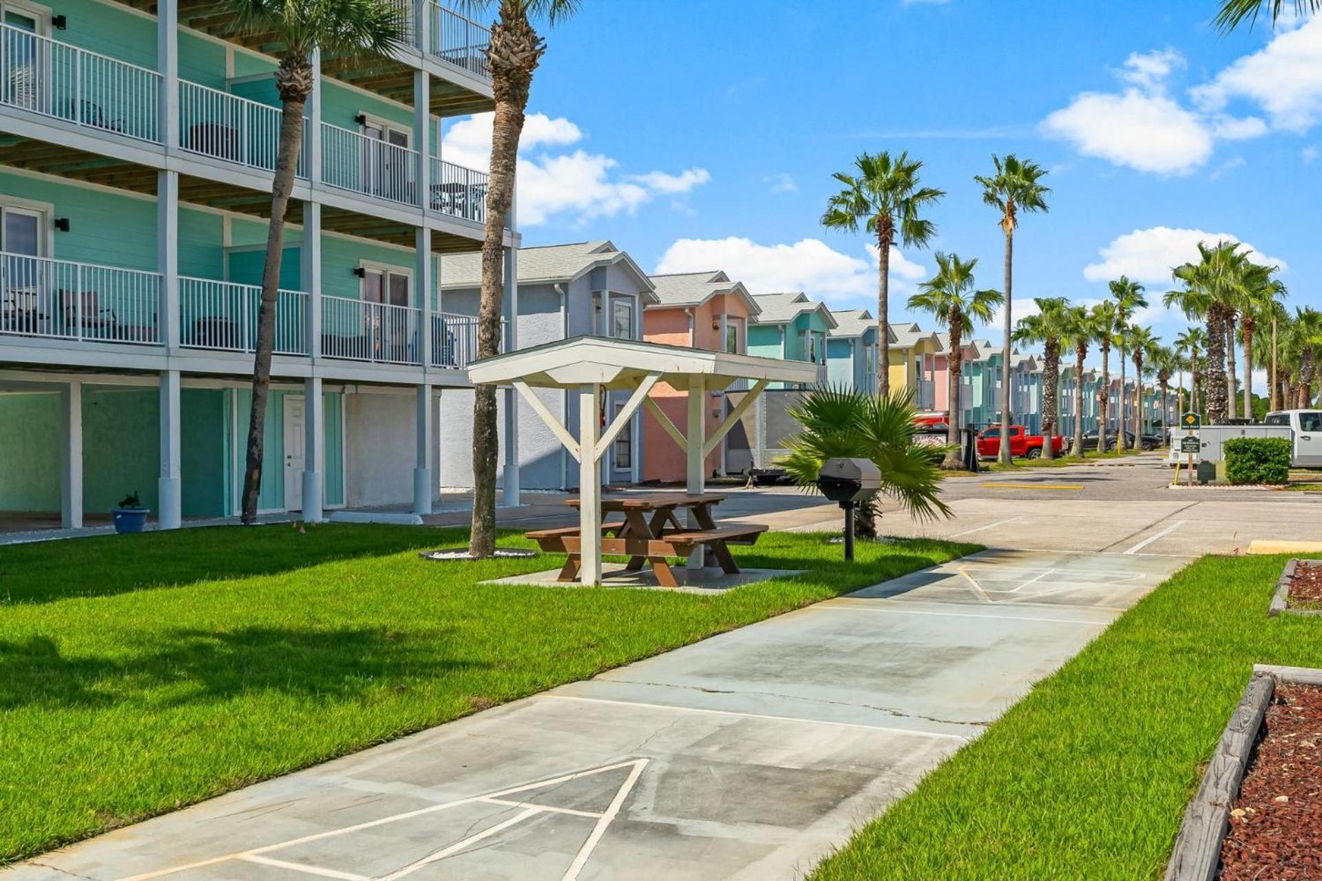 Castles West B28 Panama City Beach