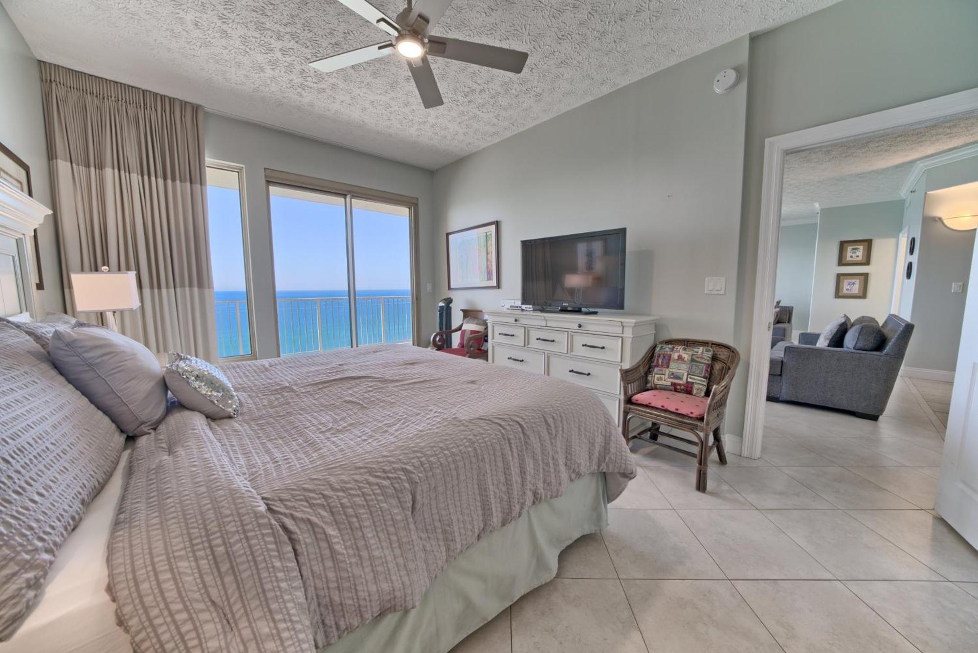 Luxurious Beachfront With Beachside Pool Access And Free Wifi - Unit 1202 Apartment