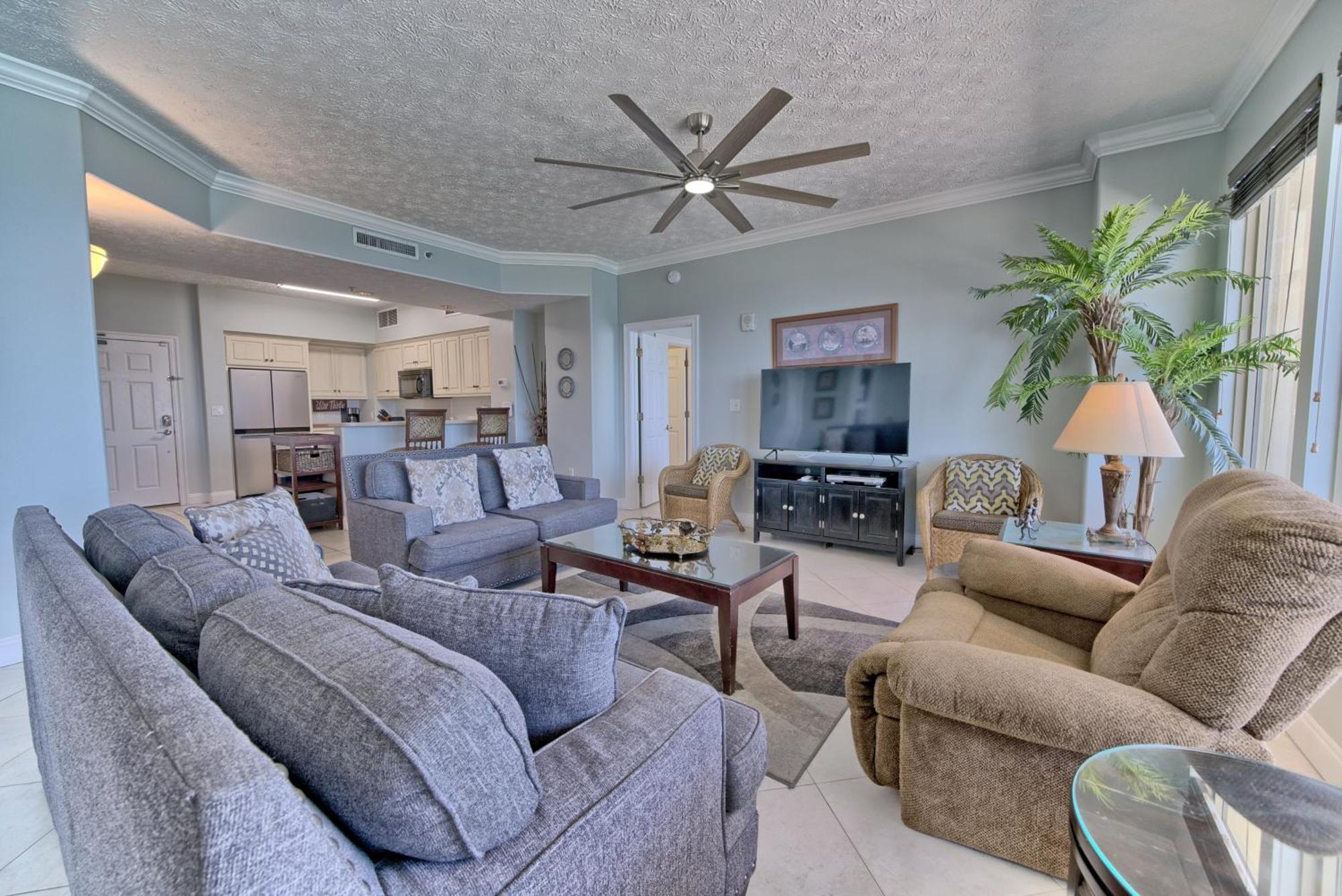 Luxurious Beachfront With Beachside Pool Access And Free Wifi - Unit 1202 Apartment Panama City Beach