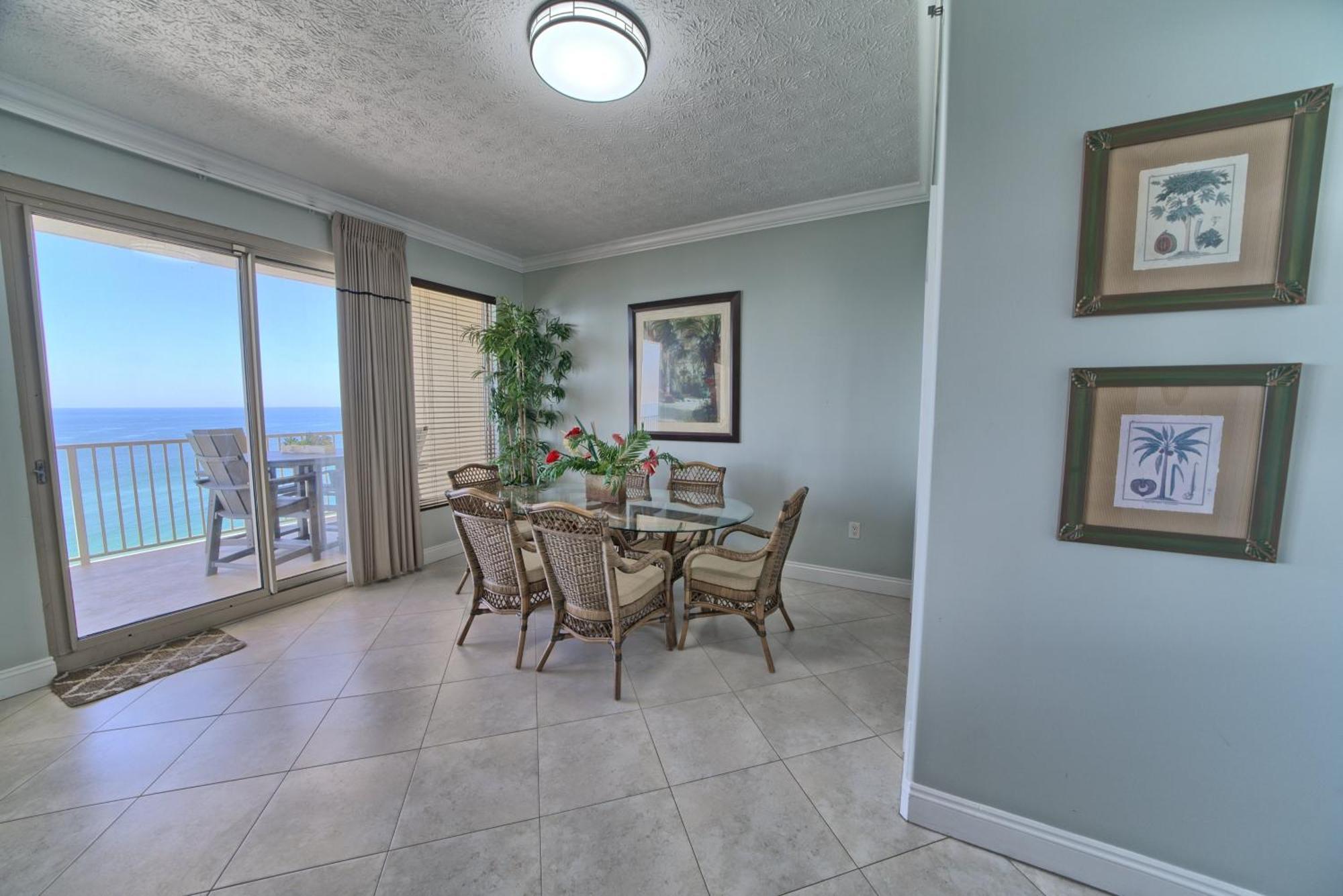 Luxurious Beachfront With Beachside Pool Access And Free Wifi - Unit 1202 Apartment Panama City Beach