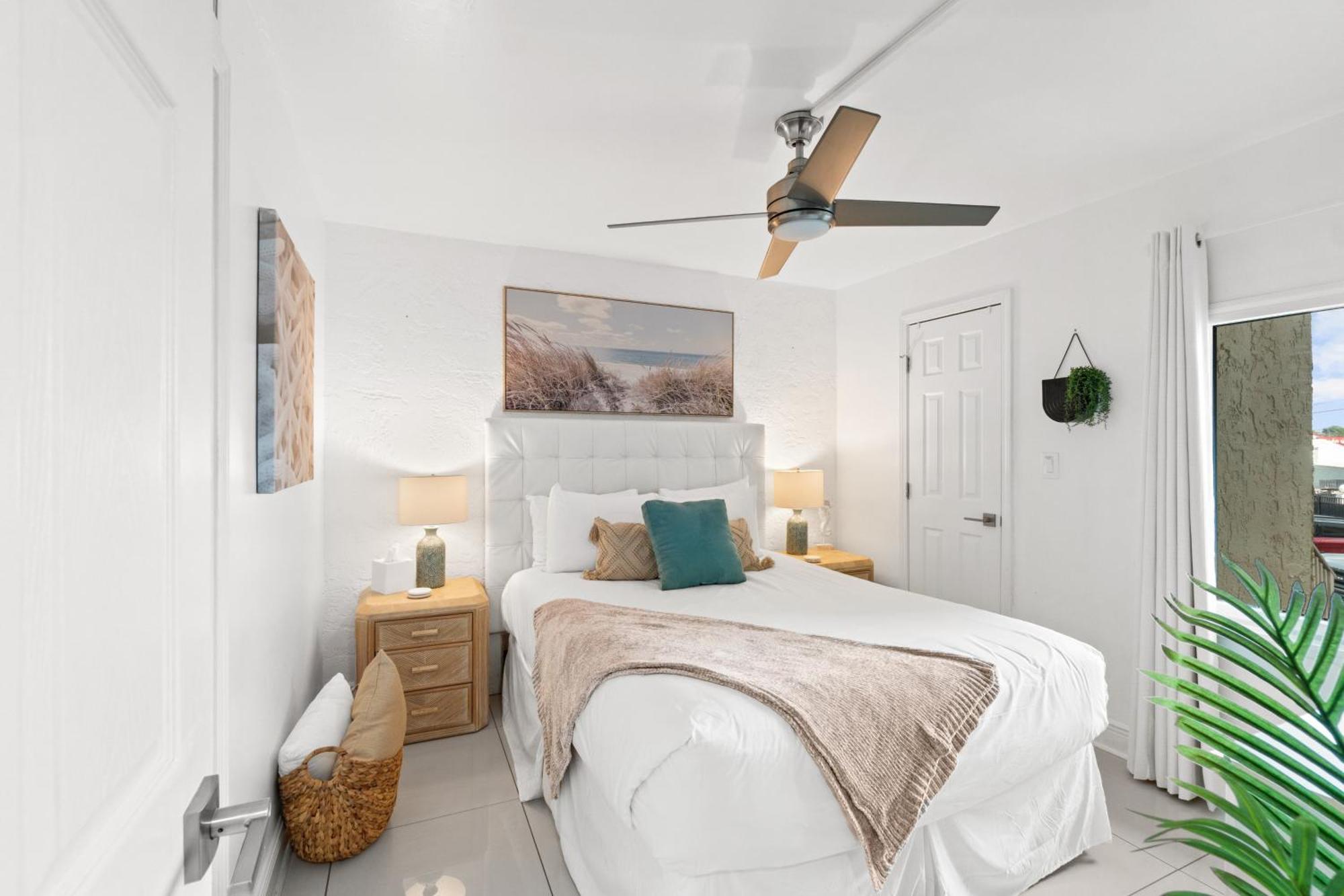 Sugar #a14 By Book That Holiday home *
