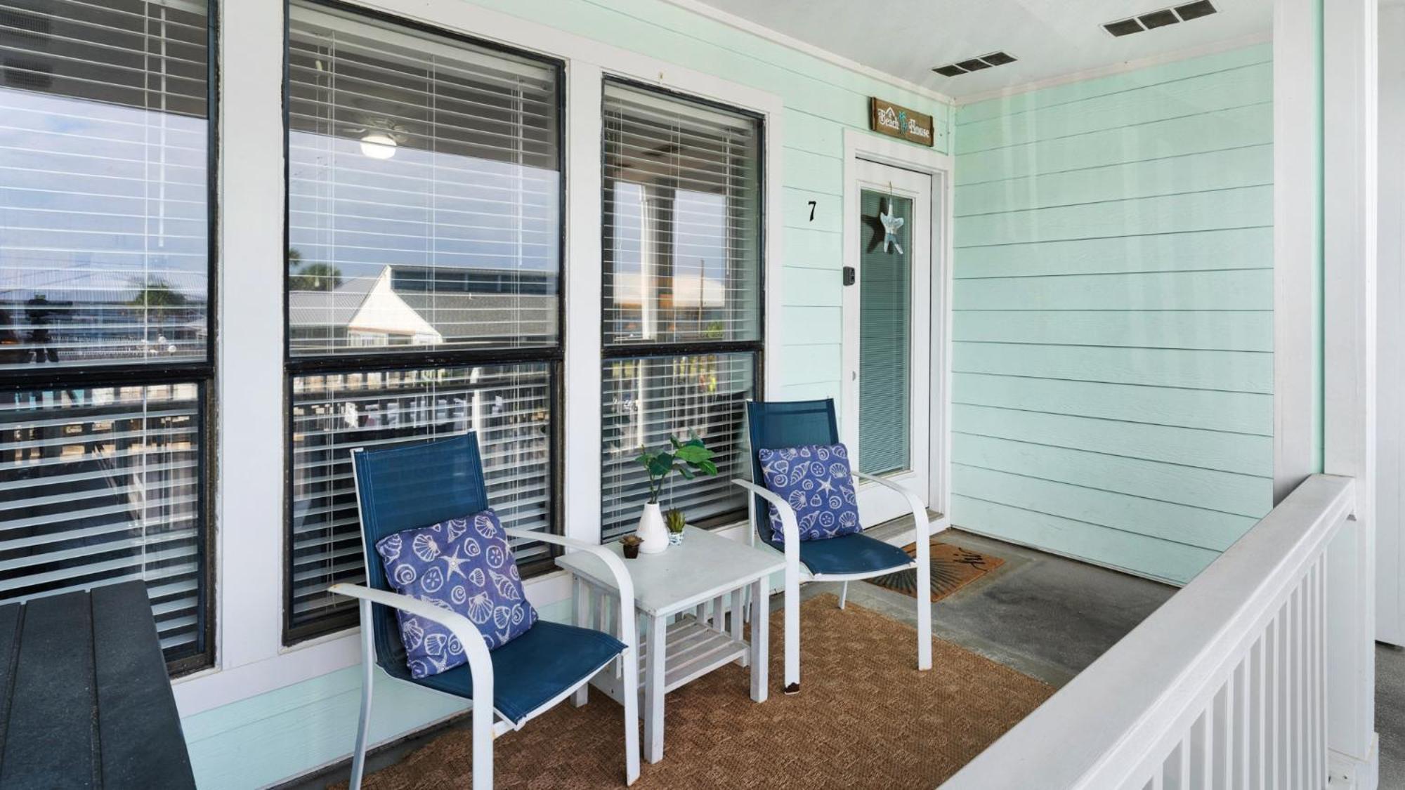Southwinds I-7 Holiday home