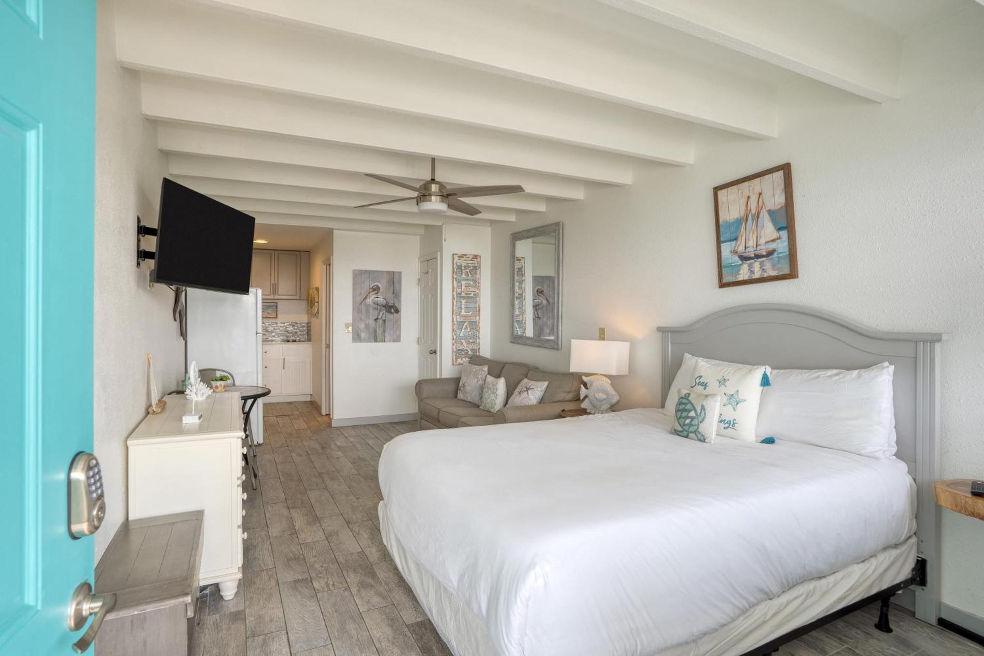 Fontainebleau 706 By Avantstay Beachfrontviews Holiday home Panama City Beach