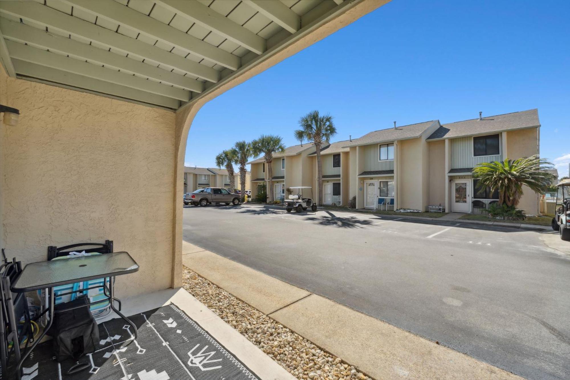 116 J Damon Circle Apartment *