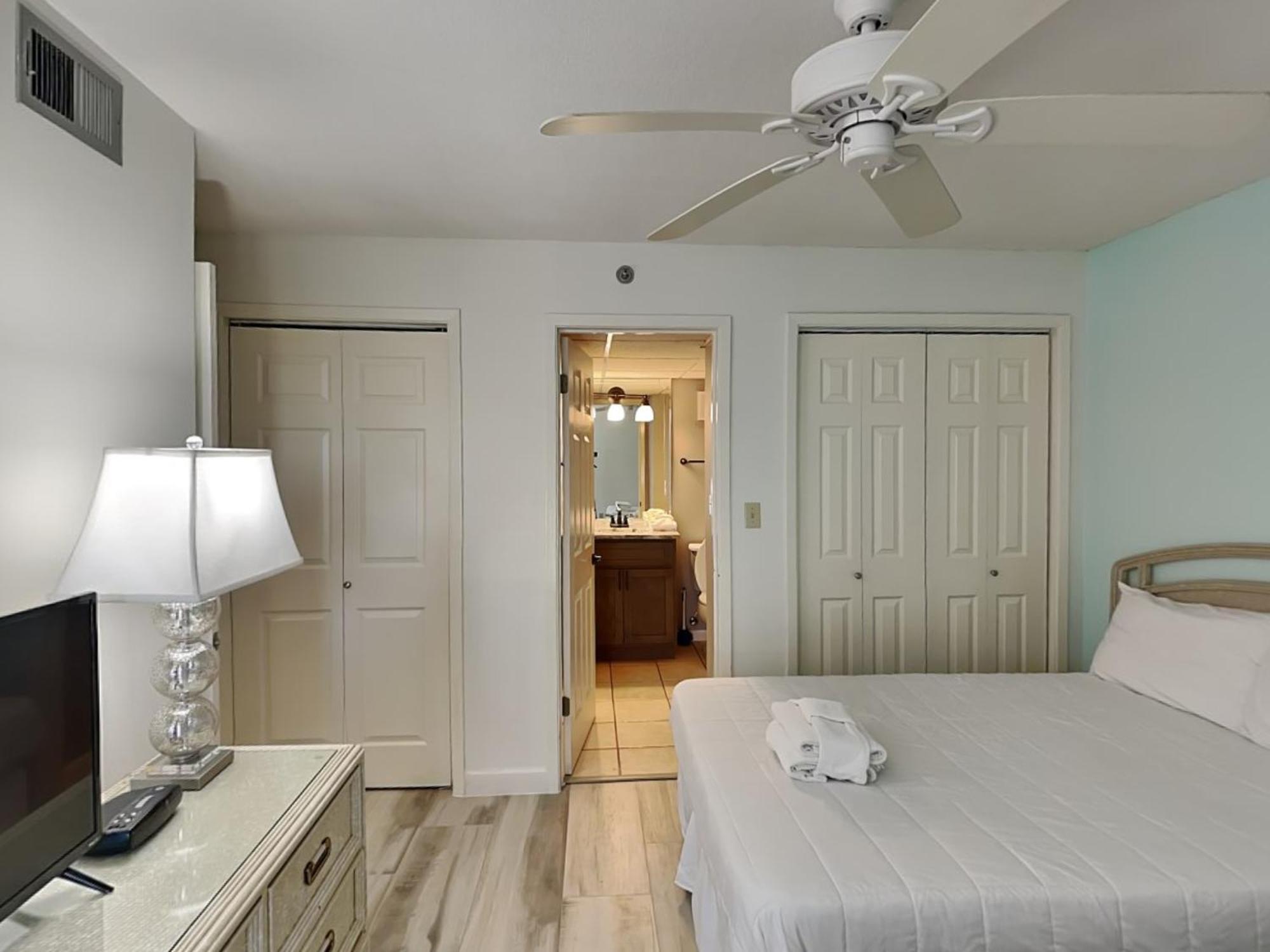 Apartment Edgewater Tower Iii 1002 Panama City Beach