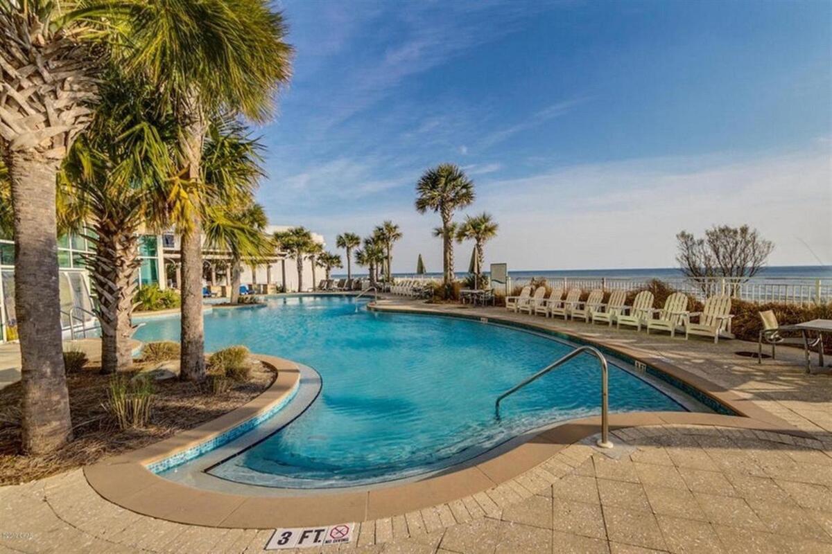 609 Aqua Apartment *