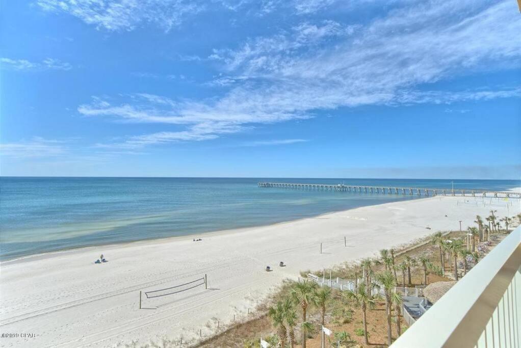 207 West Tower Floor Great Views Apartment *