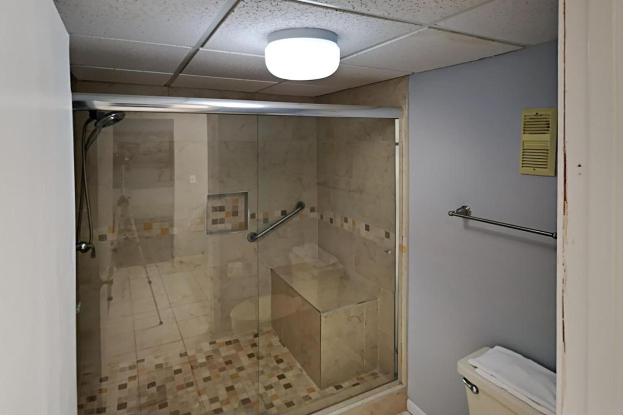 Edgewater Tower I #111 Holiday home Panama City Beach