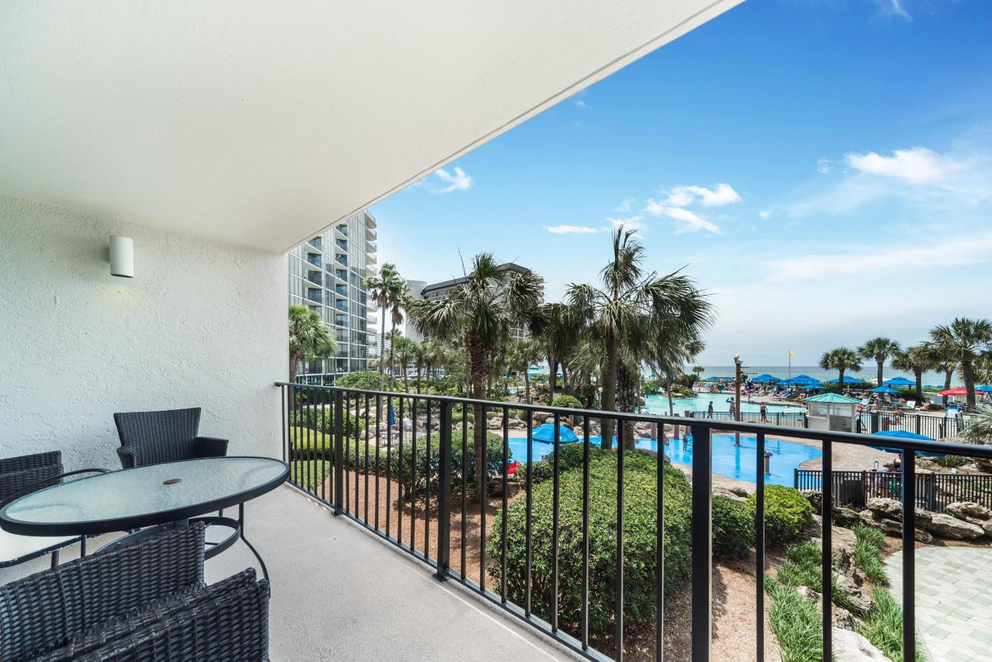 Edgewater Tower I #111 Holiday home