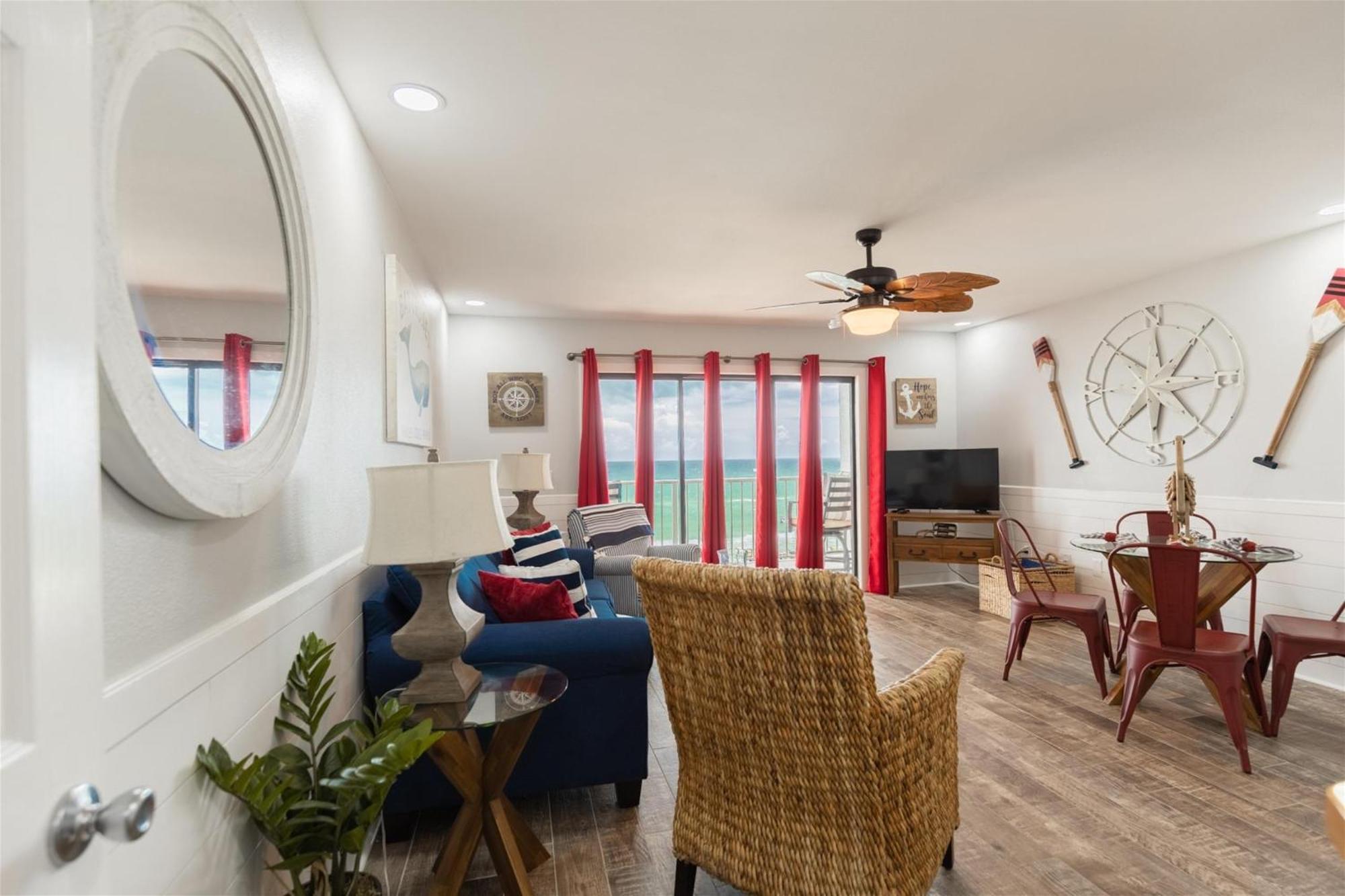 The Summit 504 Apartment *