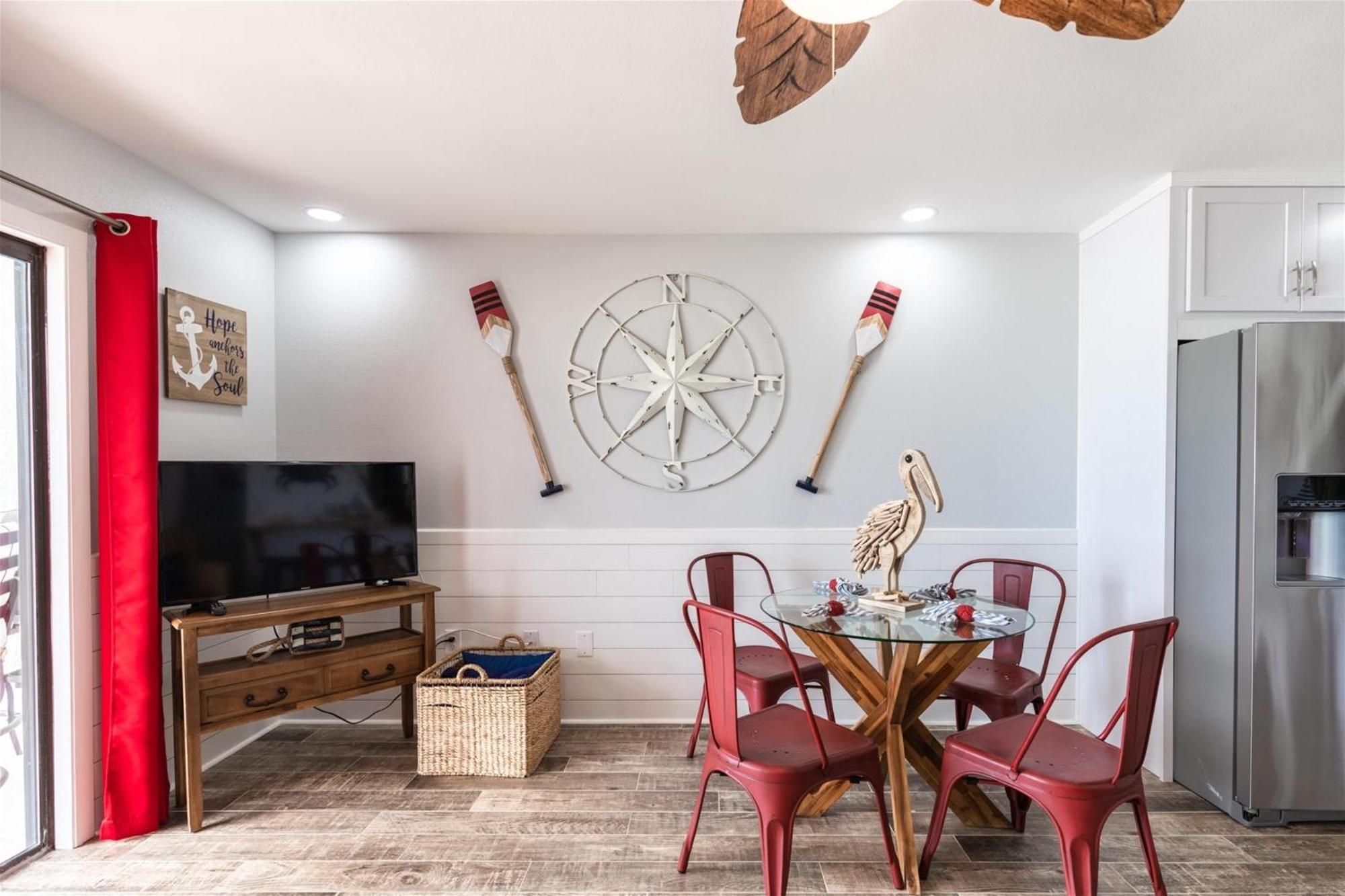 The Summit 504 Apartment *