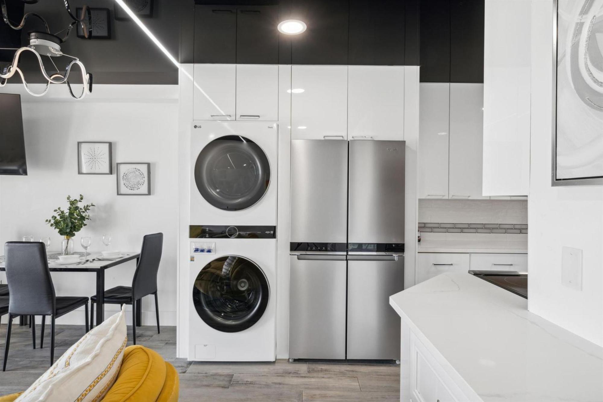 The Summit 702 Apartment *