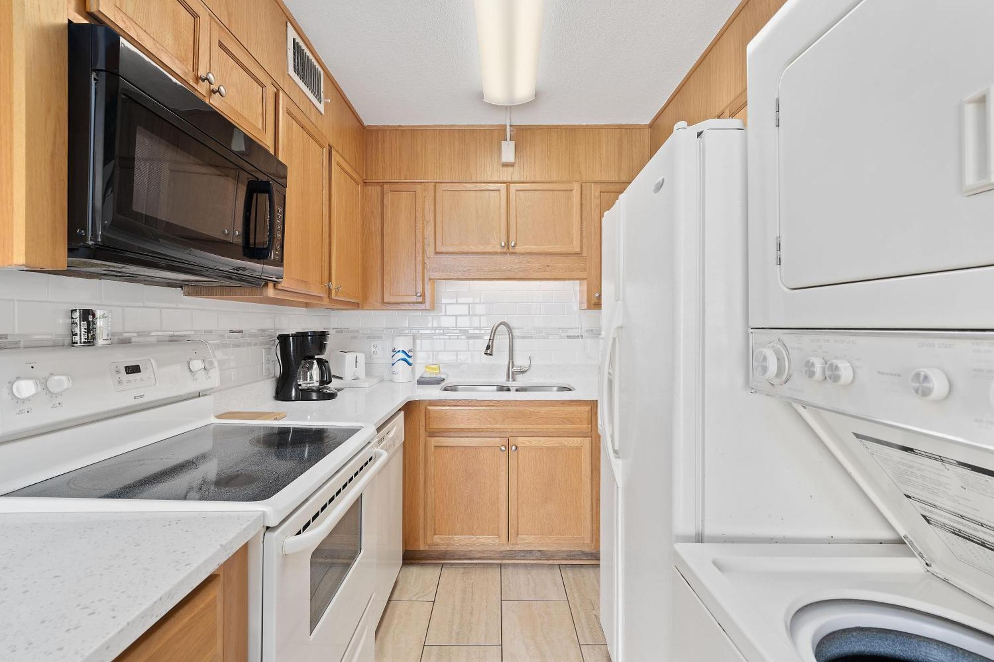 The Summit 1011 Apartment