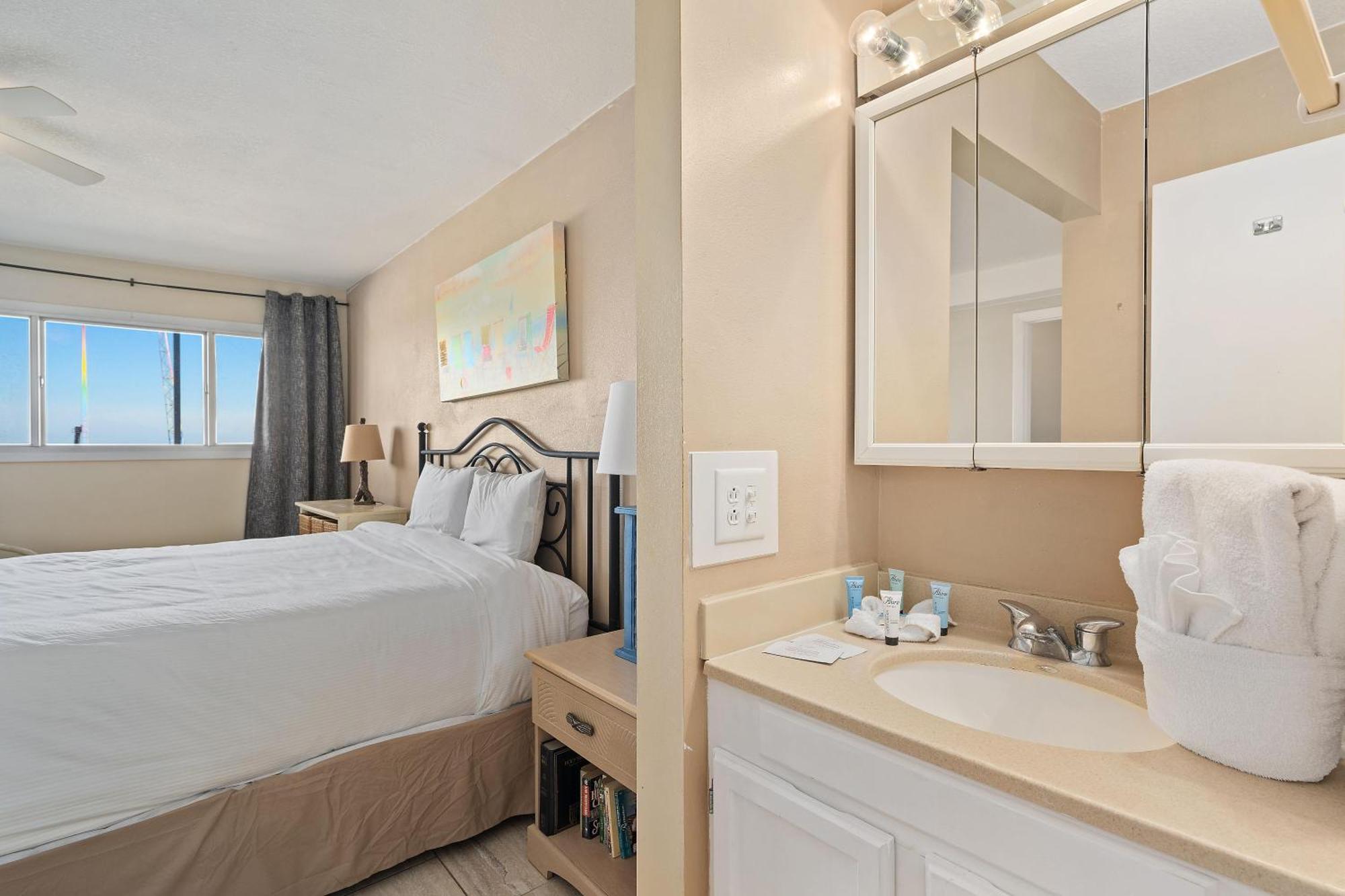 The Summit 1011 Apartment Panama City Beach